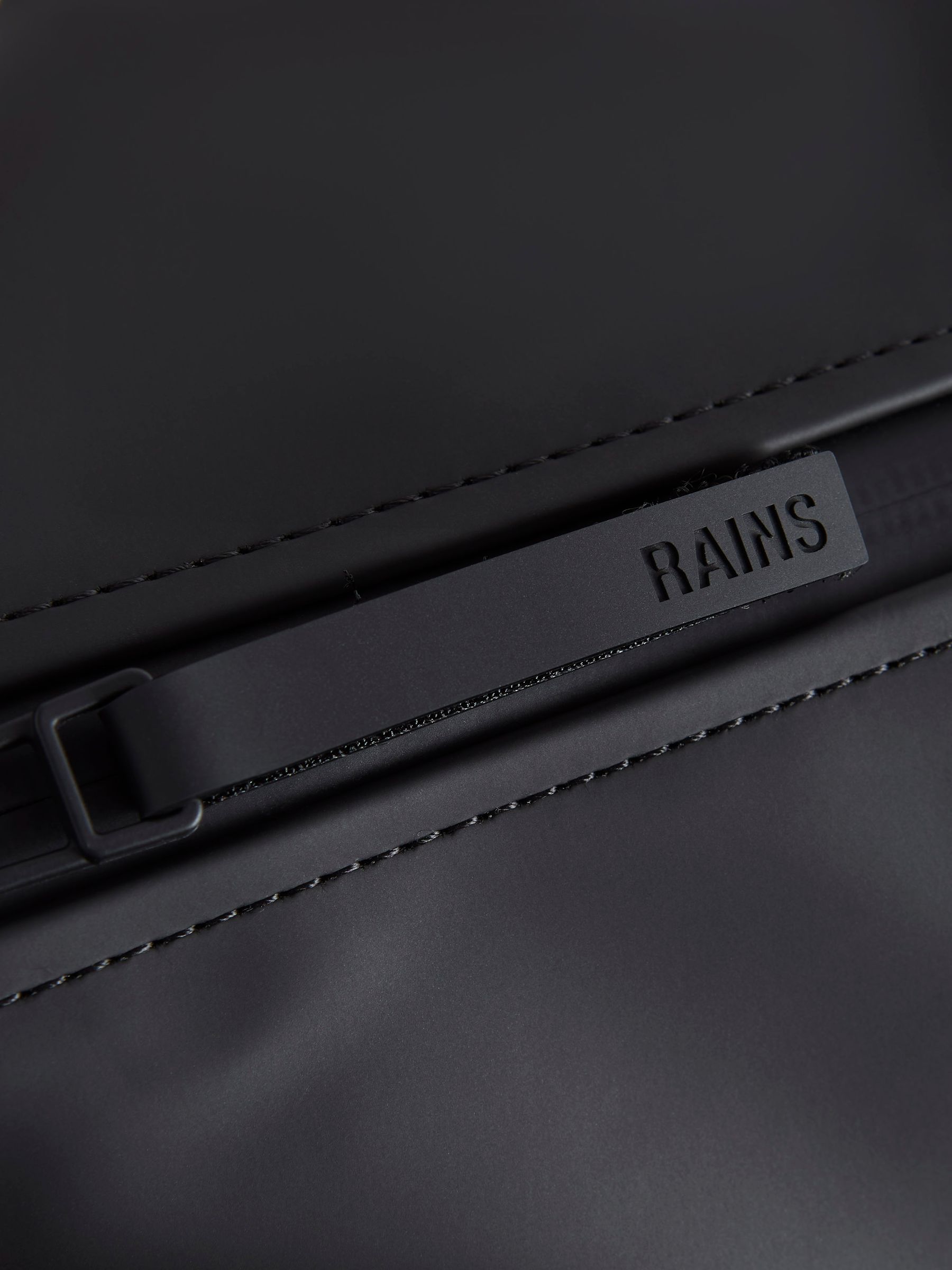 Rains Weekend Black Bag in Black - Image 4 of 6