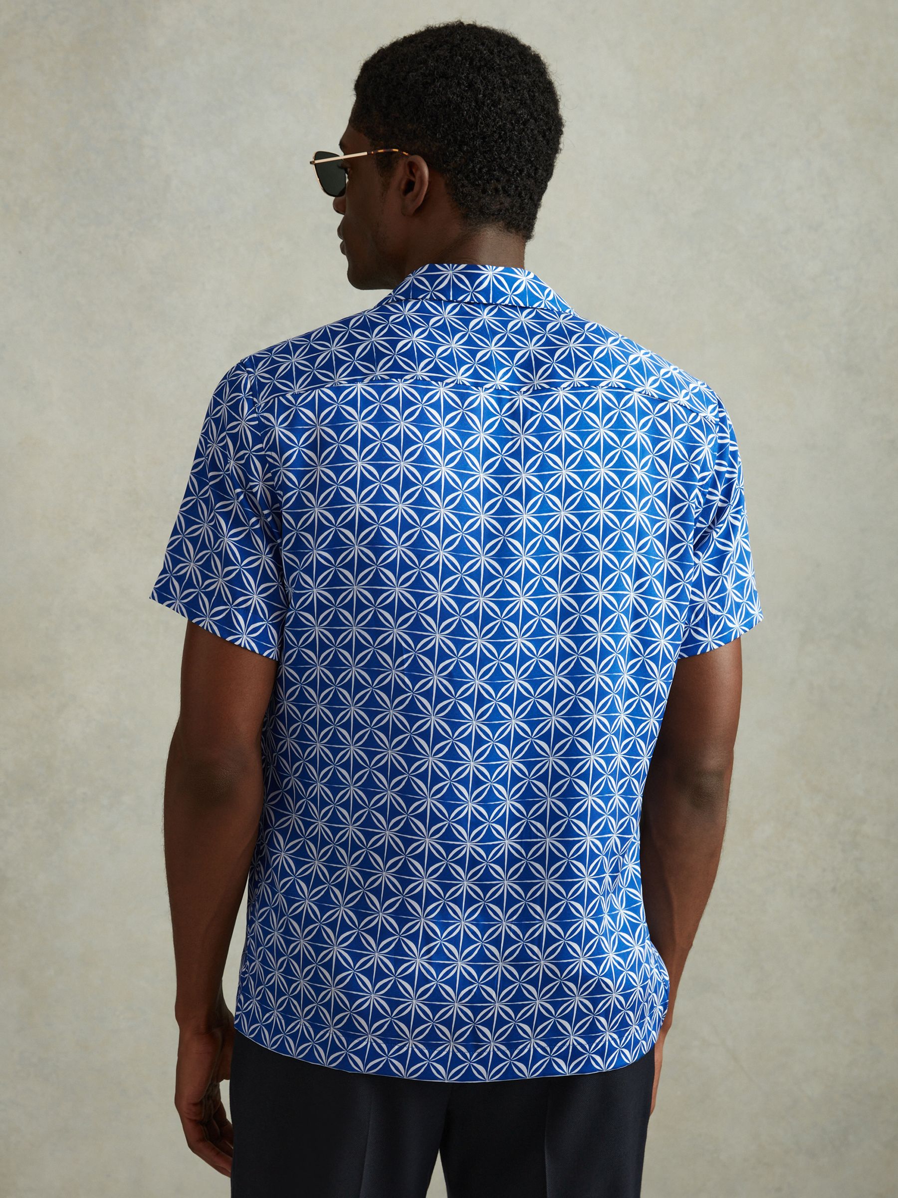 Printed Cuban Collar Shirt in Bright Blue/White - Image 5 of 6
