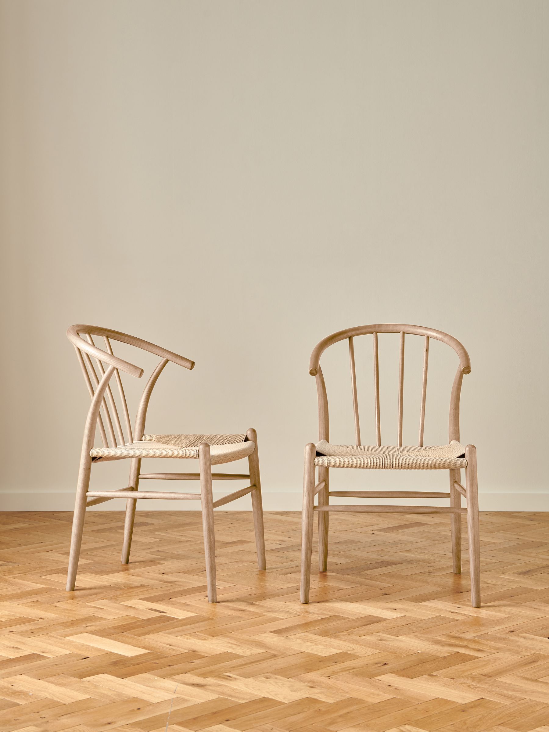 Jasper Conran London Set of 2 Oak Bray Dining Chairs - Image 1 of 6