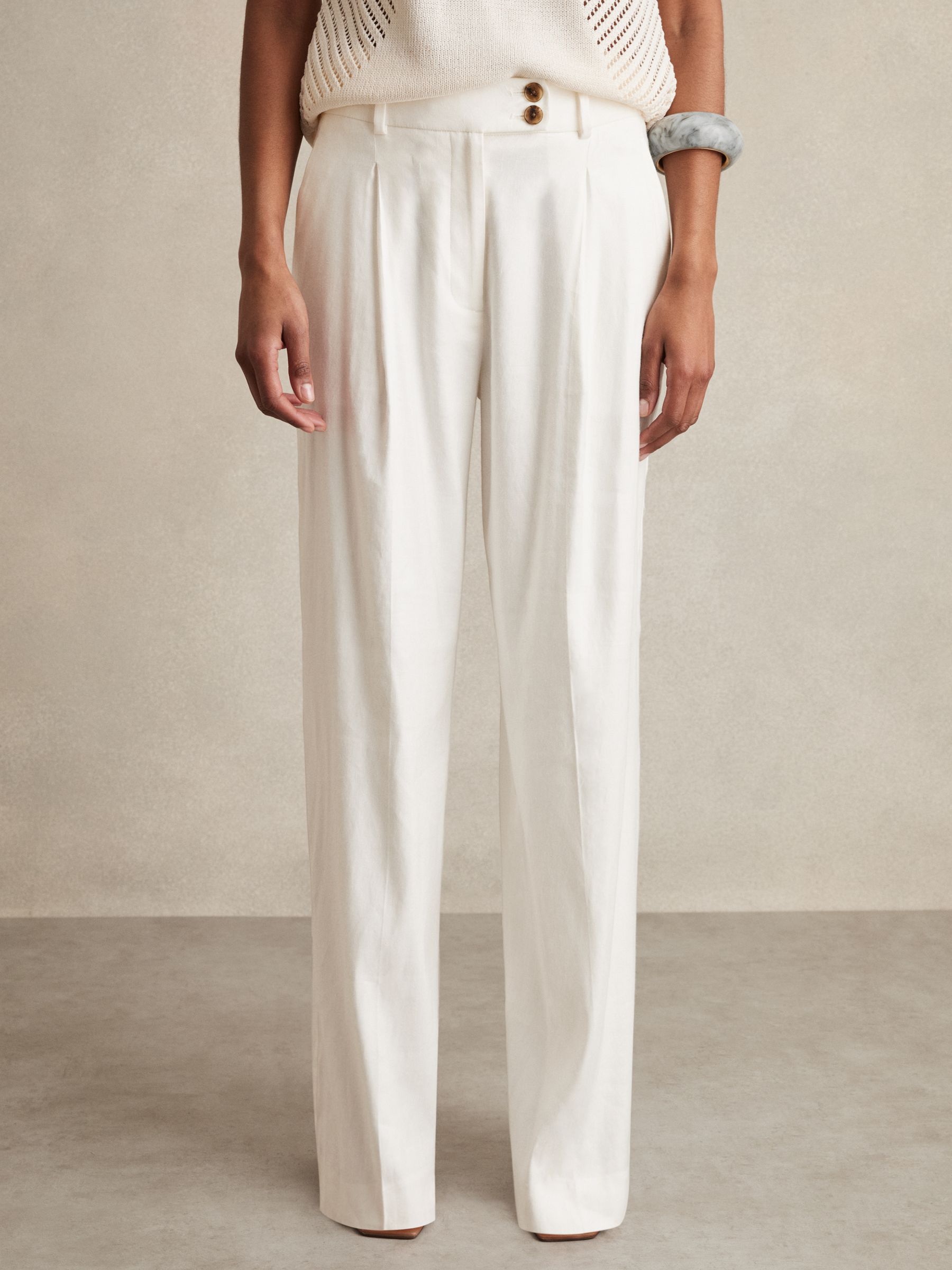 Linen-Blend Wide-Leg Trousers in White - Image 3 of 6
