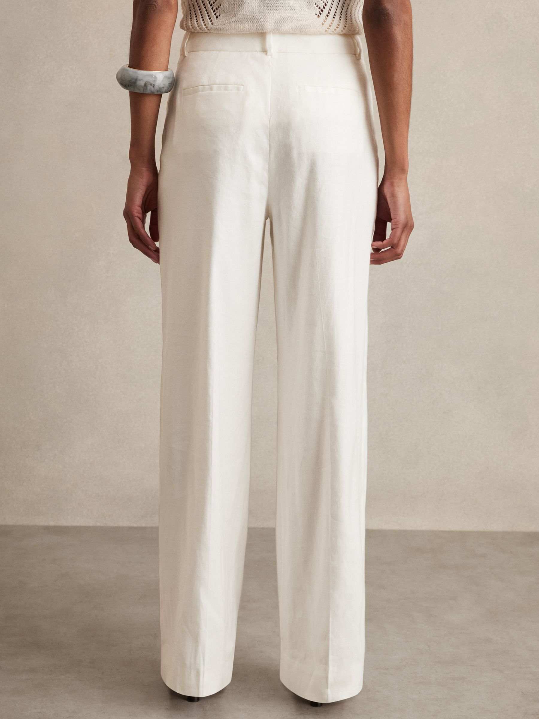 Linen-Blend Wide-Leg Trousers in White - Image 5 of 6