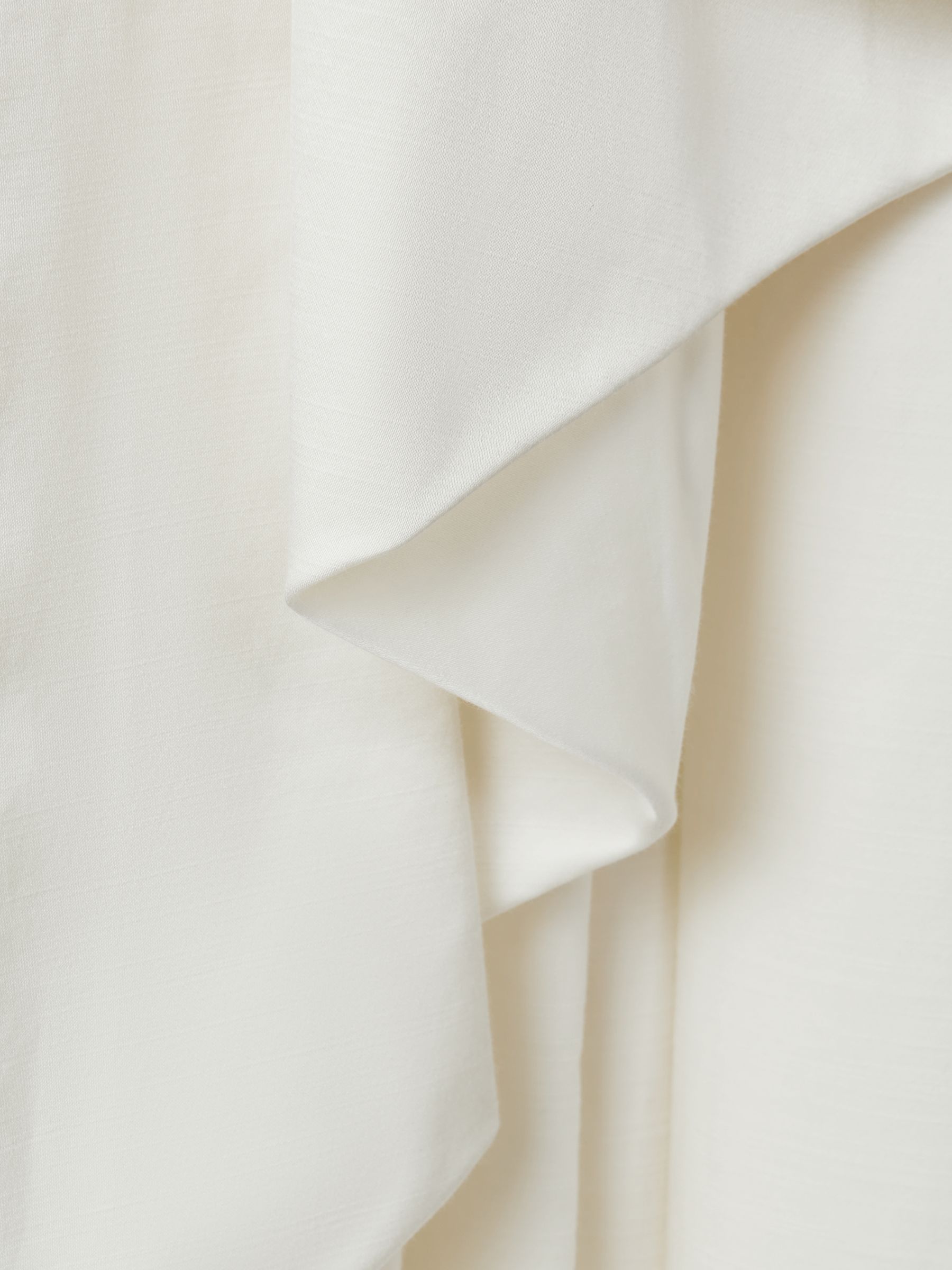 Atelier High-Low Bridal Skirt in Ivory - Image 6 of 6