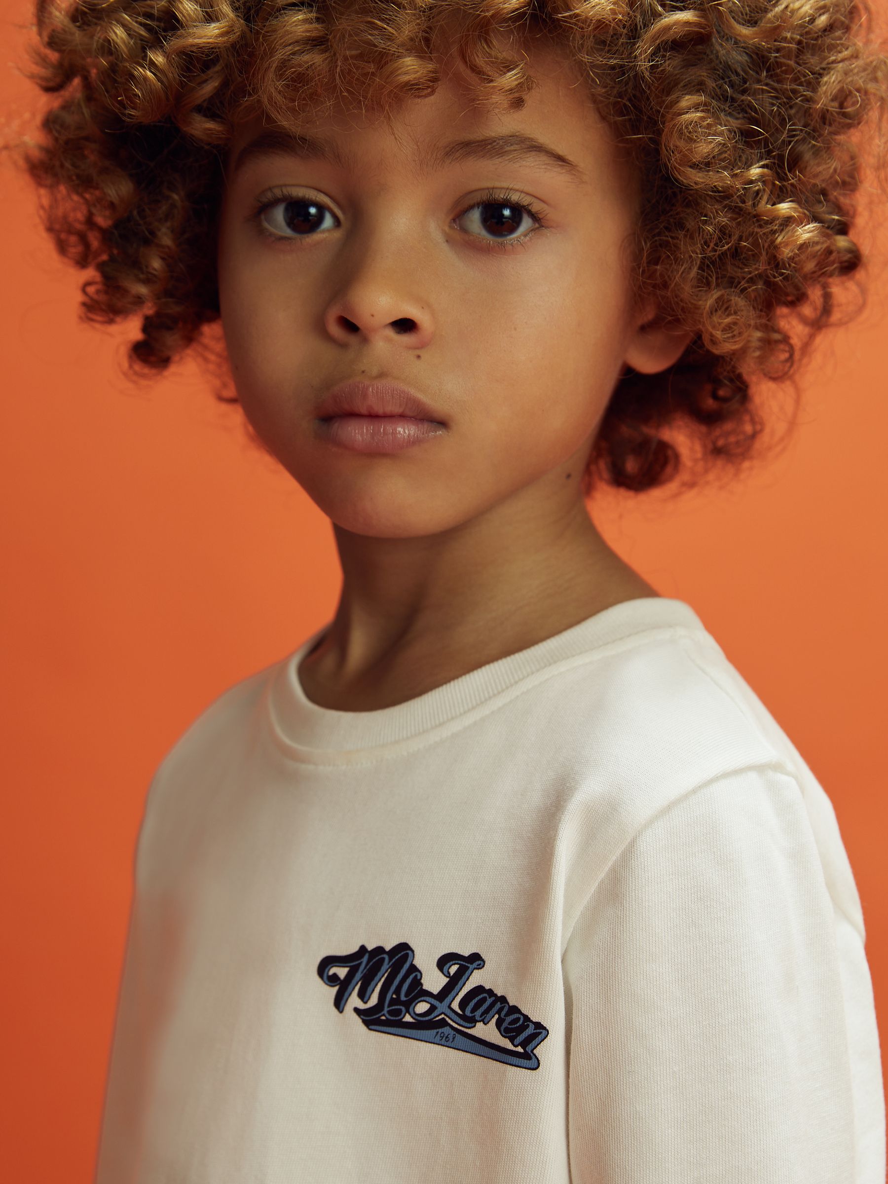 9-13 yrs McLaren F1 Crew Neck Tour T-Shirt in White - Image 4 of 11