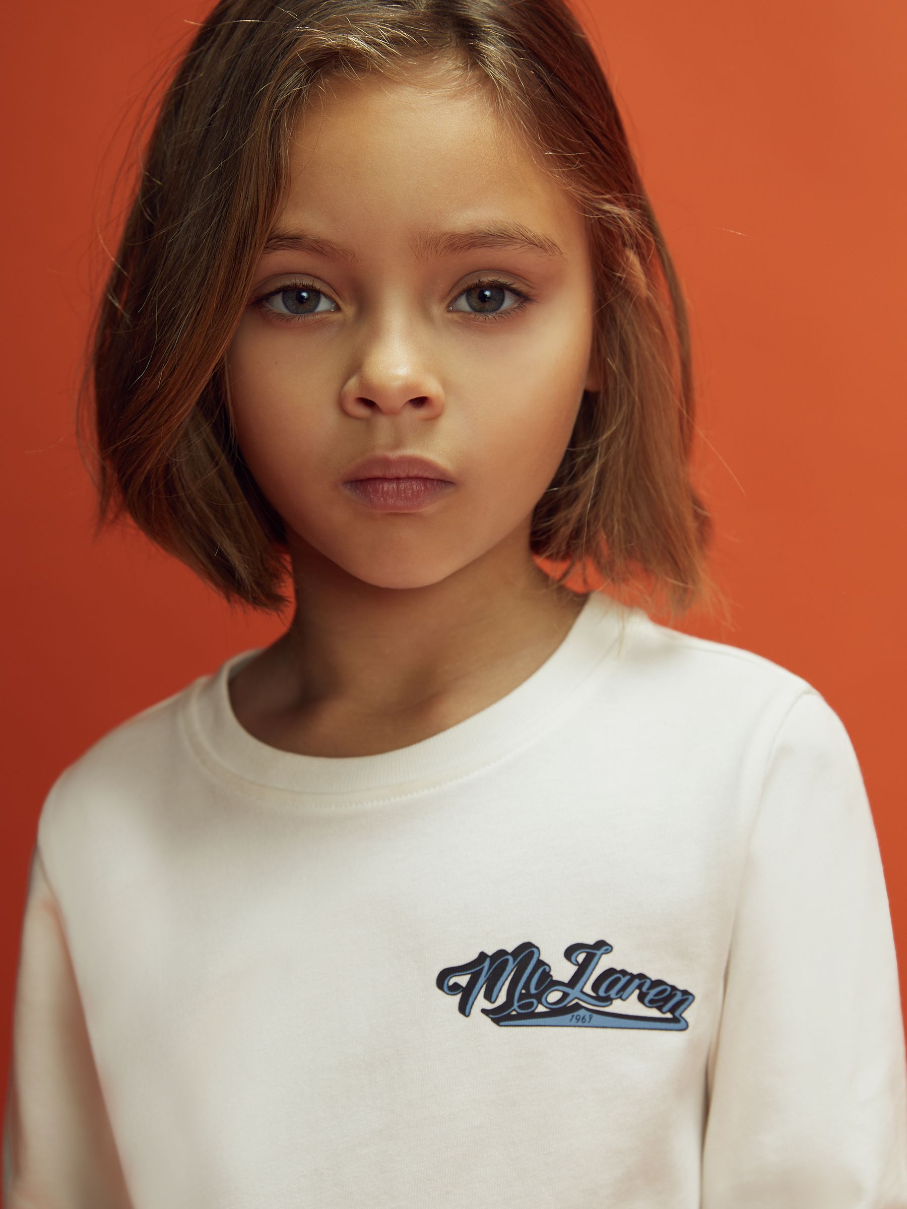 9-13 yrs McLaren F1 Crew Neck Tour T-Shirt in White - Image 8 of 11