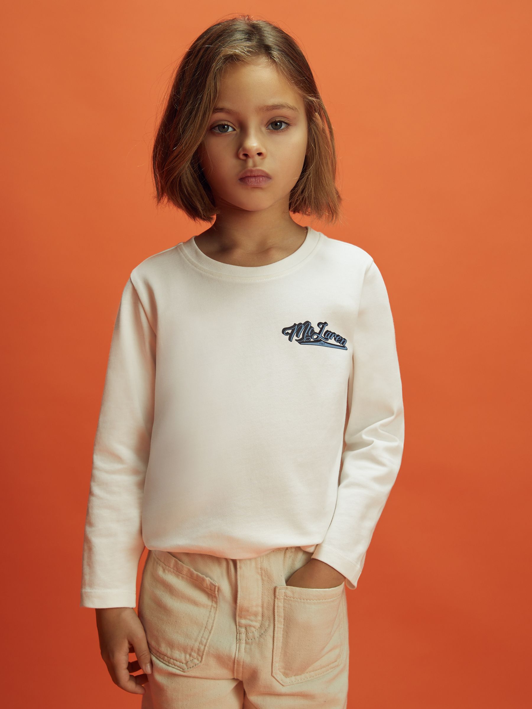 9-13 yrs McLaren F1 Crew Neck Tour T-Shirt in White - Image 9 of 11