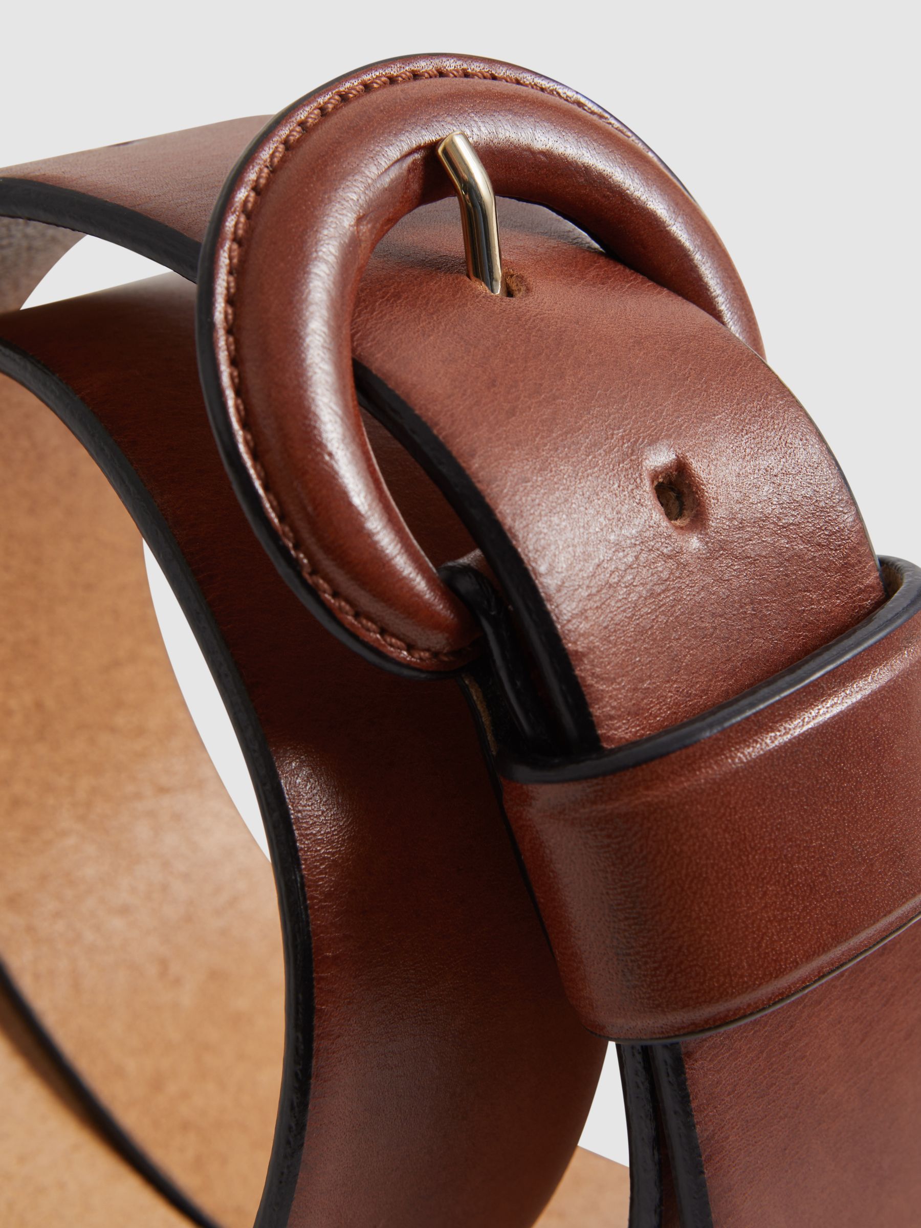 Leather Round Buckle Belt in Tan - Image 3 of 4