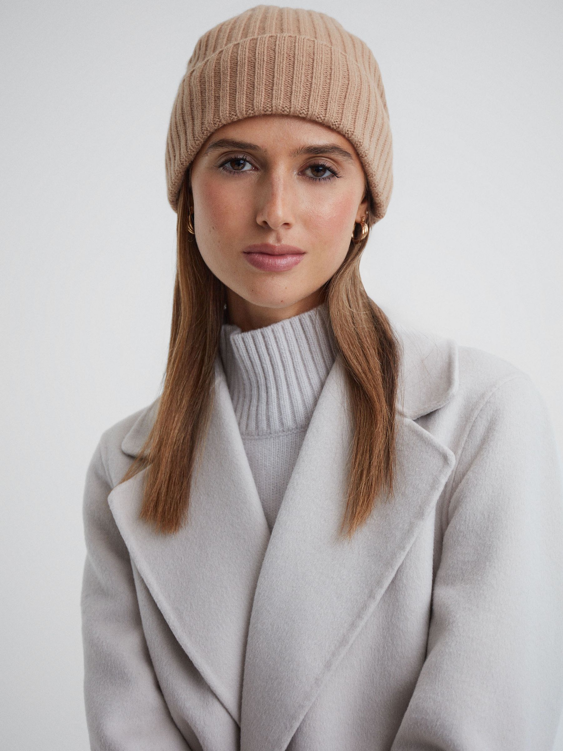 Cashmere-Wool Beanie Hat in Pink - Image 2 of 5