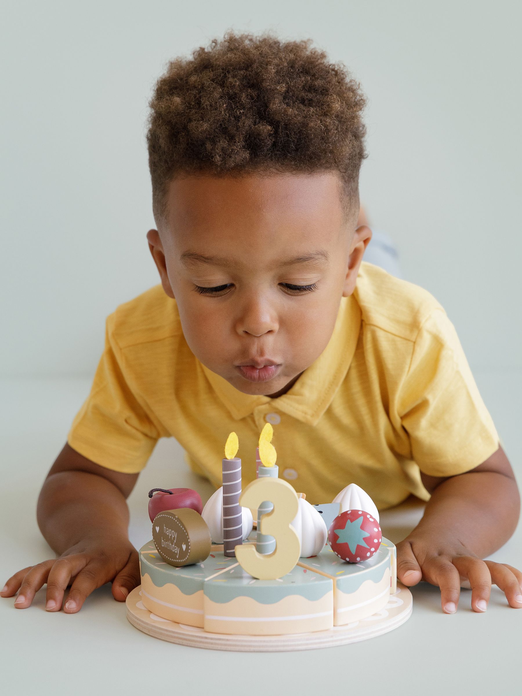 Little Dutch Birthday Cake - Image 10 of 10