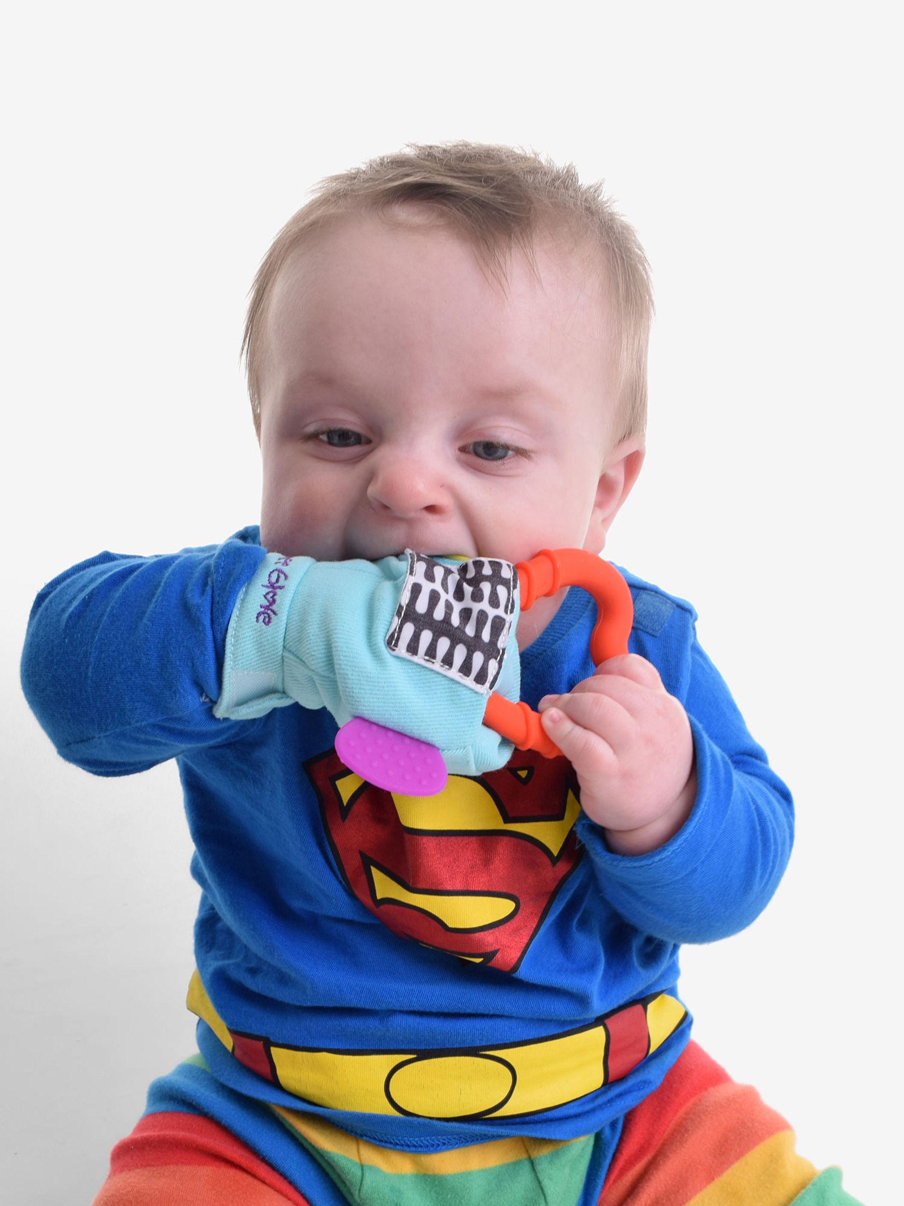 Gummee Glove - Image 6 of 7