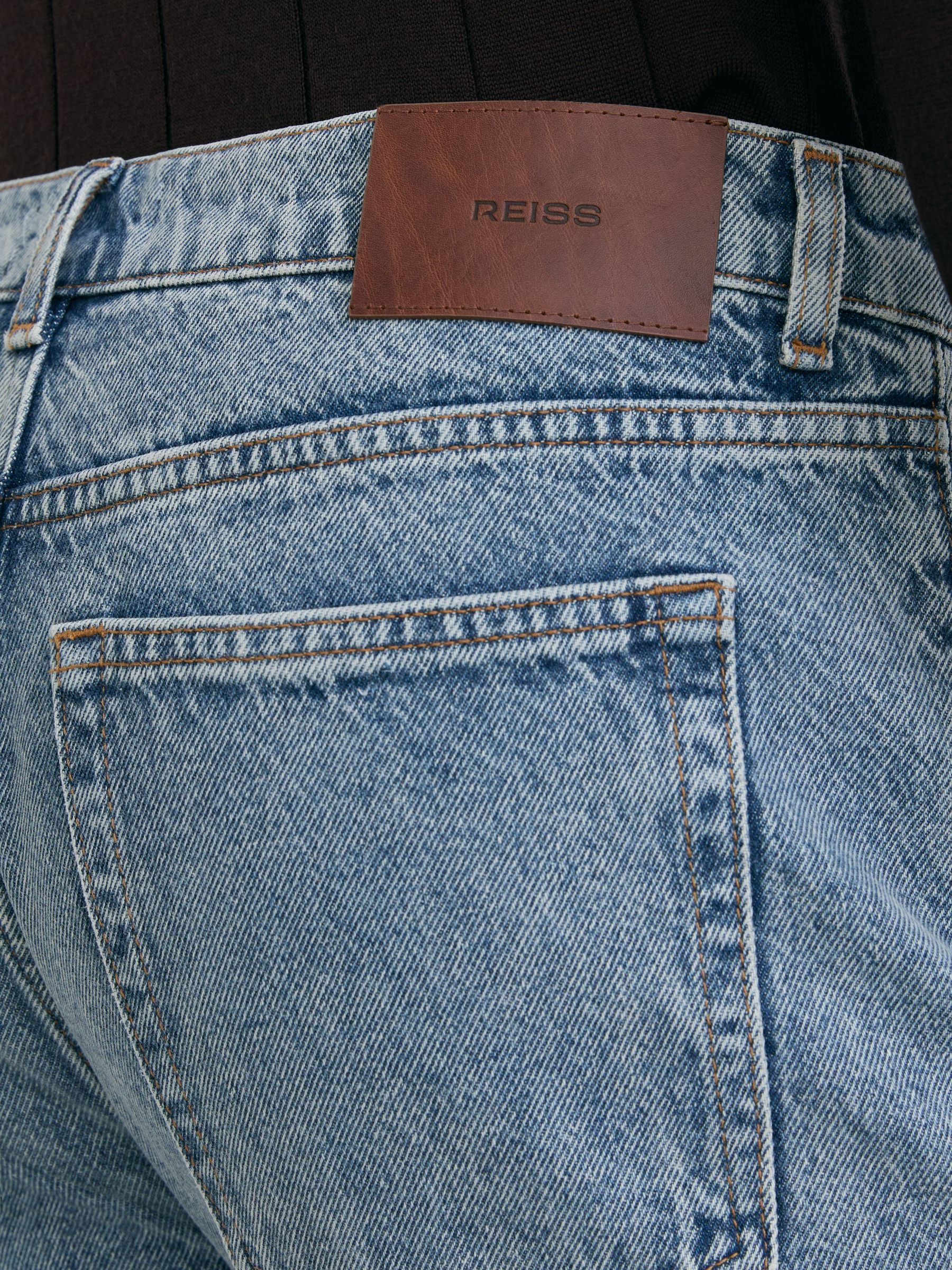 Jeans in Light Stone Wash - Image 6 of 7