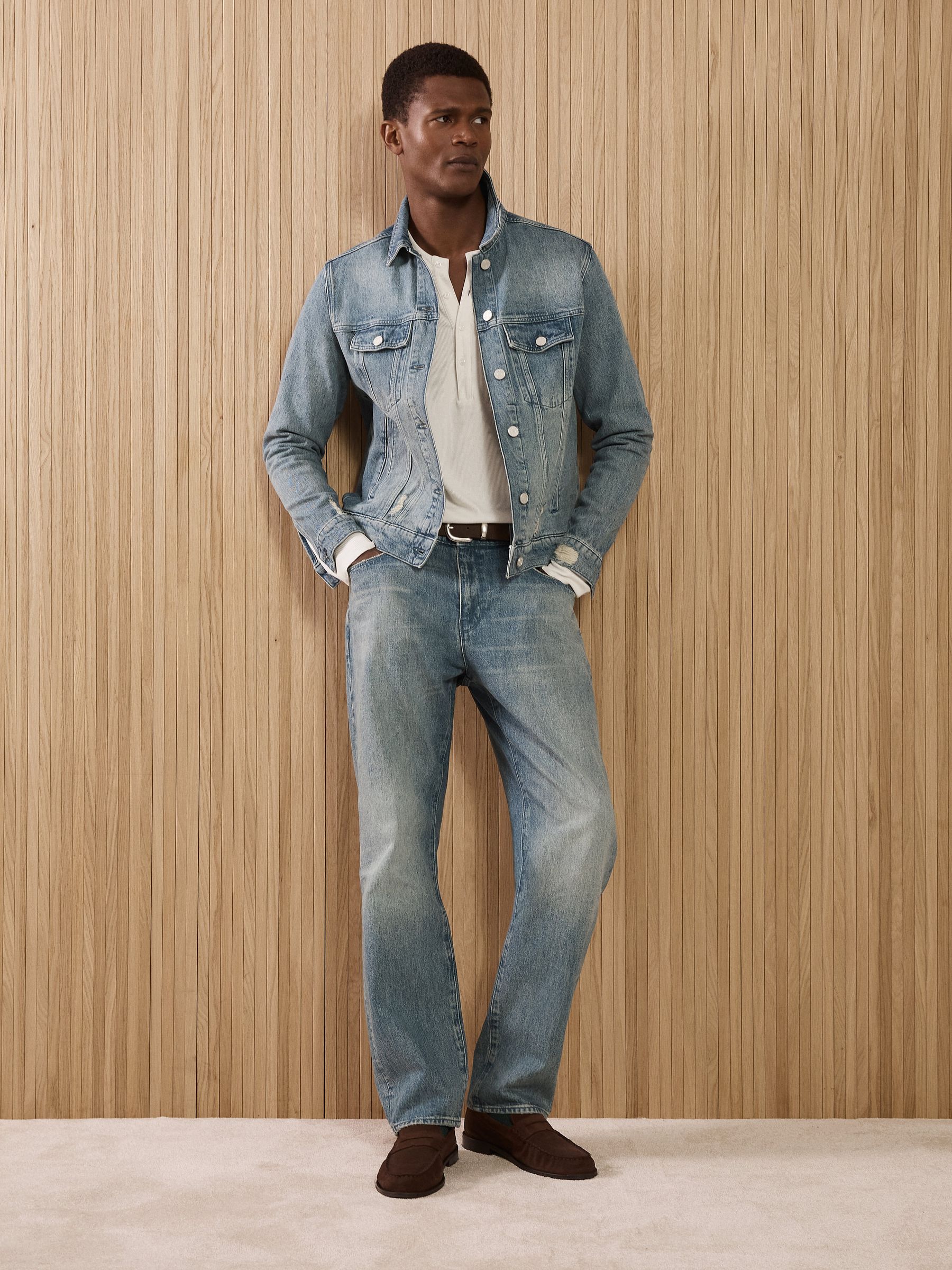 Jeans i ljusblått - Bild 1 av 10