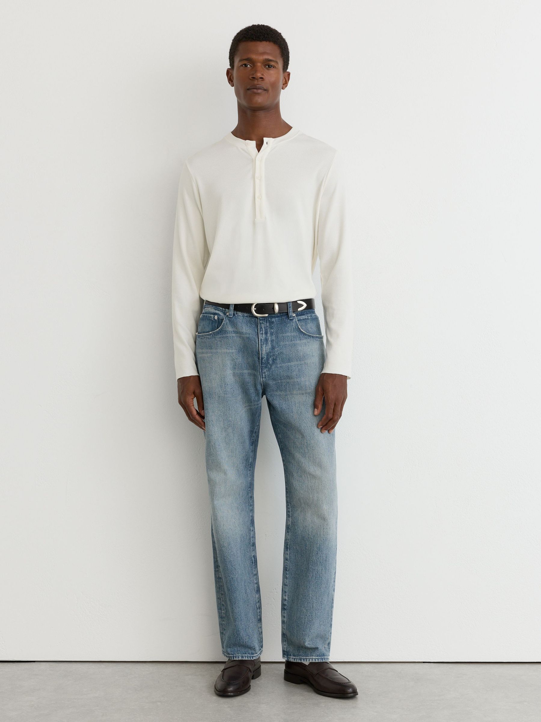 Relaxed Fit Jeans