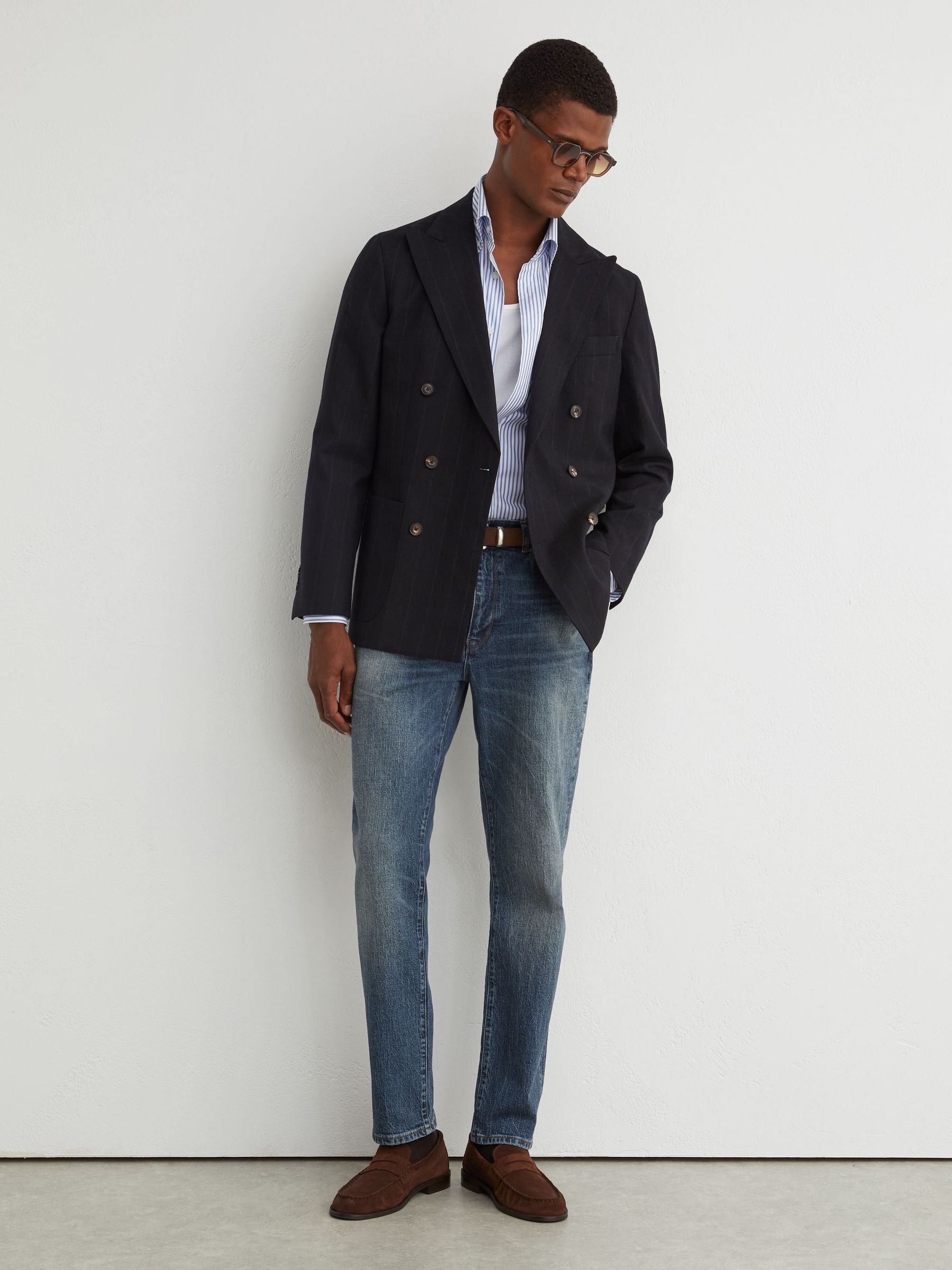 Jeans i mellanblått - Bild 1 av 9