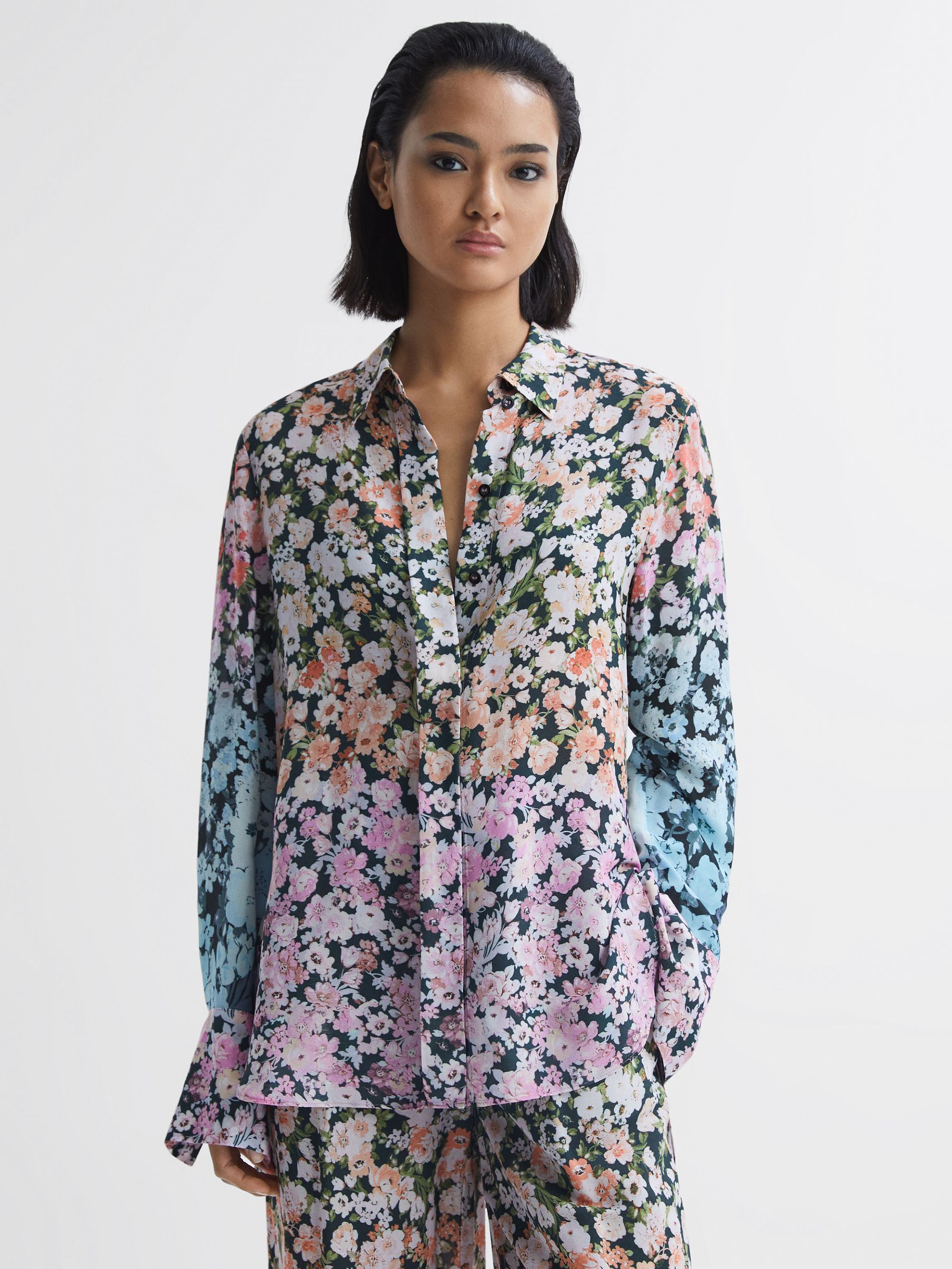 Floral Print Concealed Button Shirt in Multi - Image 4 of 5