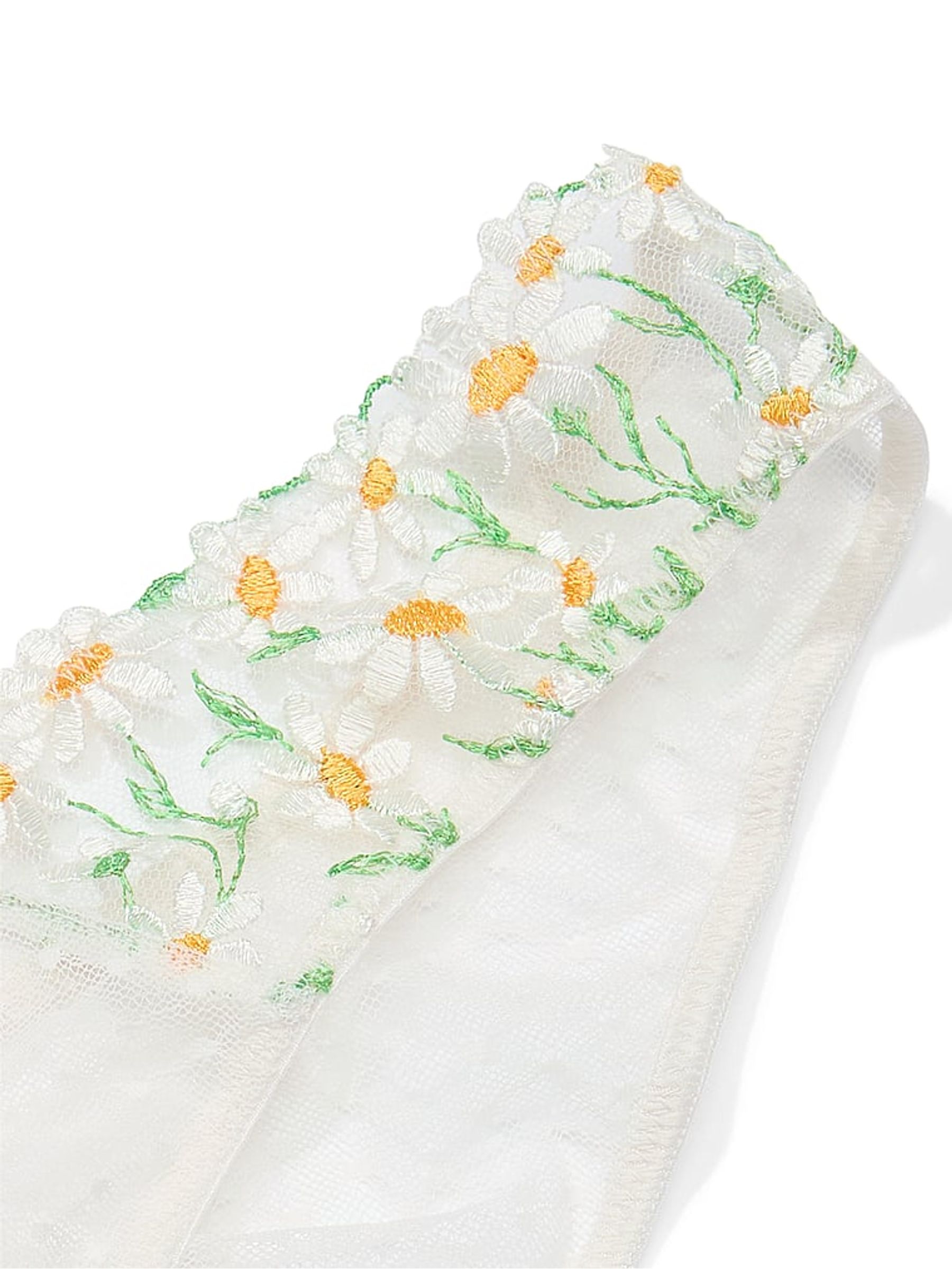Daisy Embroidery White Brazilian Knickers - Image 2 of 4