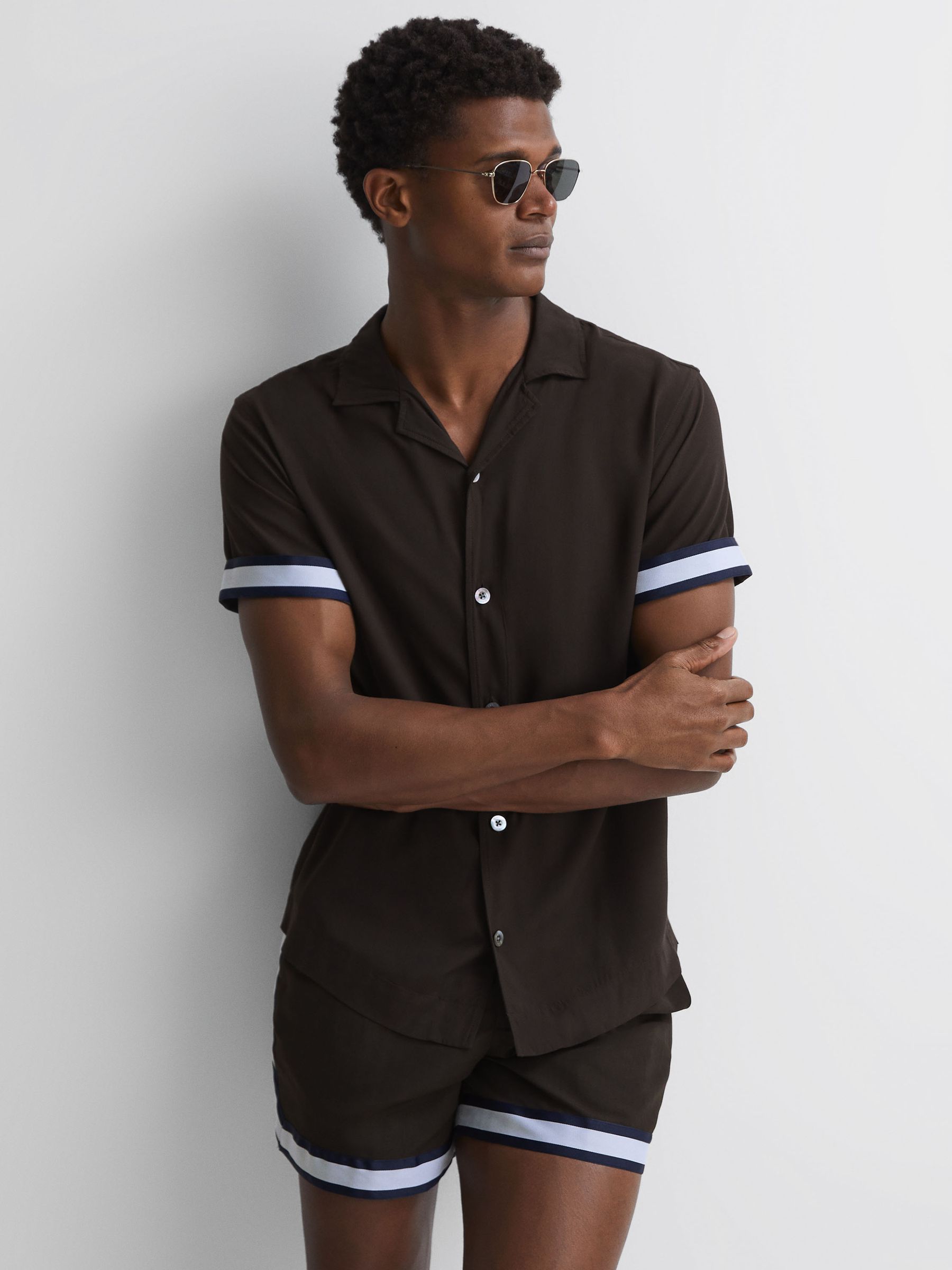 Reiss | Ché Contrast Cuff Cuban Collar Shirt in Chocolate/Navy - Image 1 of 5