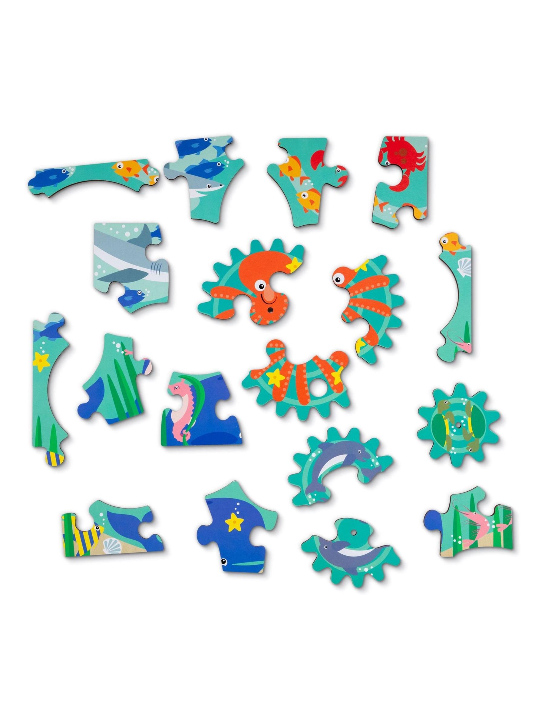 Melissa & Doug Underwater Wooden Gear Puzzle - Image 3 of 3
