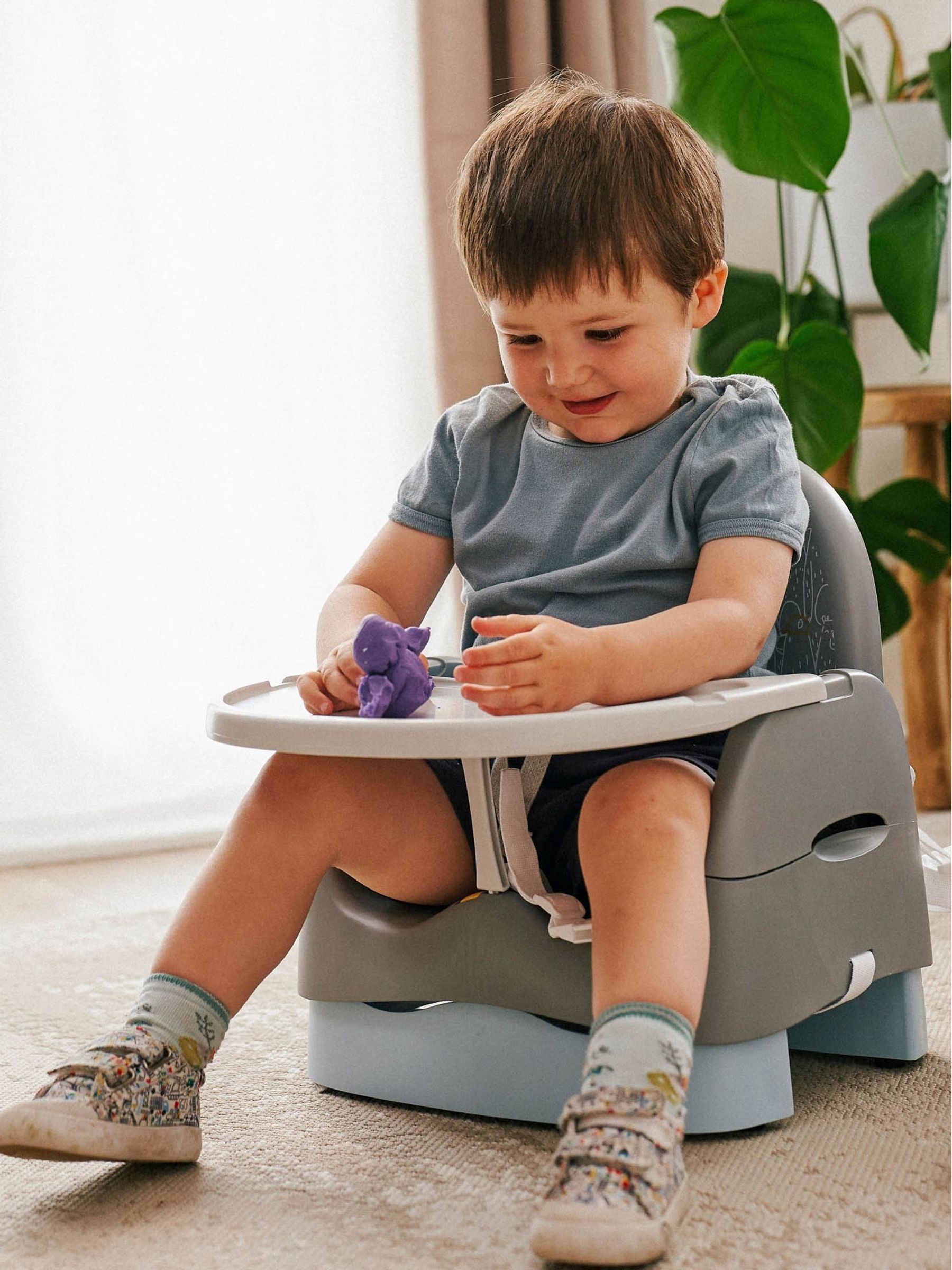 Badabulle Home & Go Booster Seat - Image 8 of 9