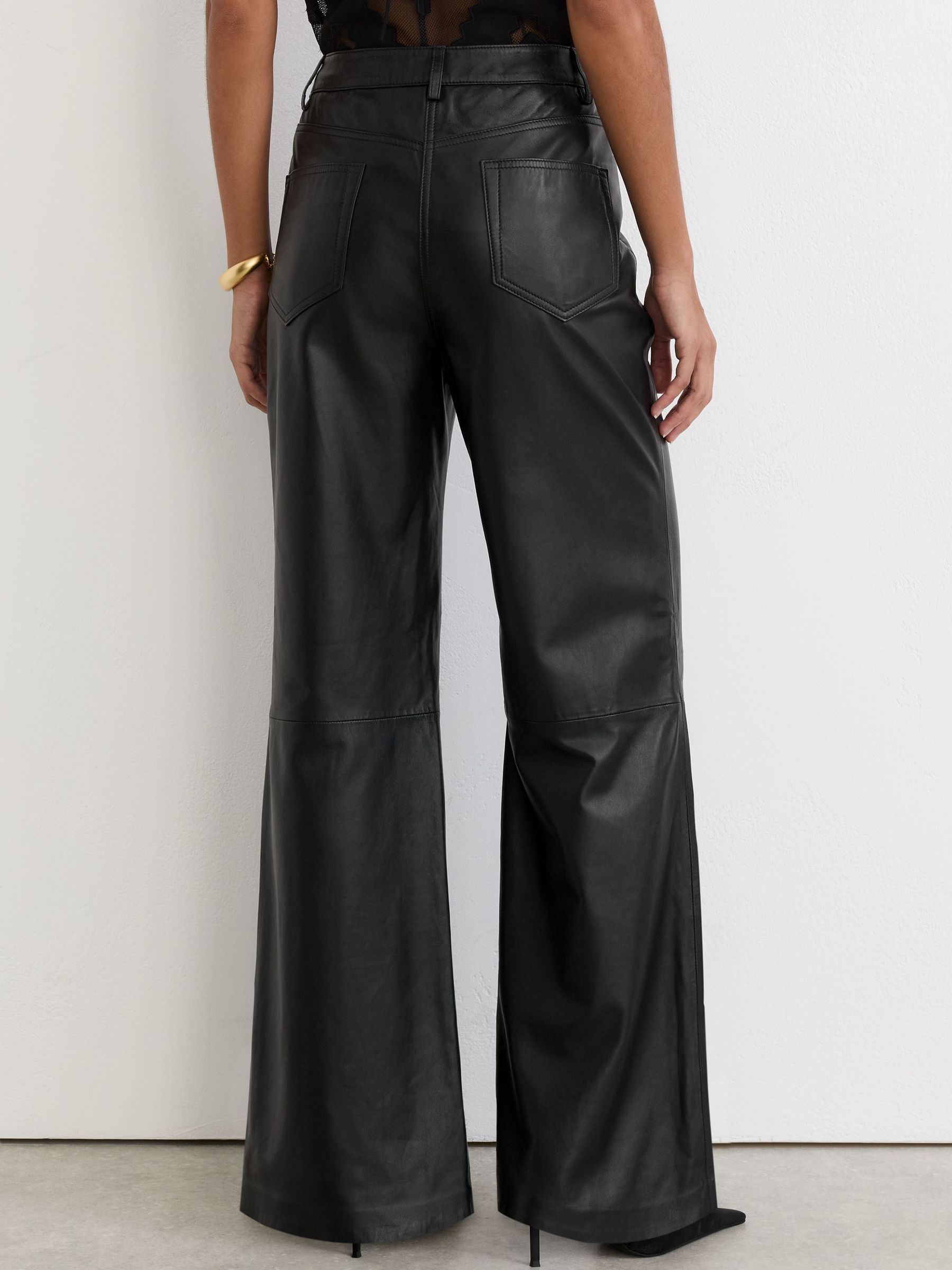 Lederhose mit weitem Bein und hohem Bund, Schwarz - Bild 5 von 6