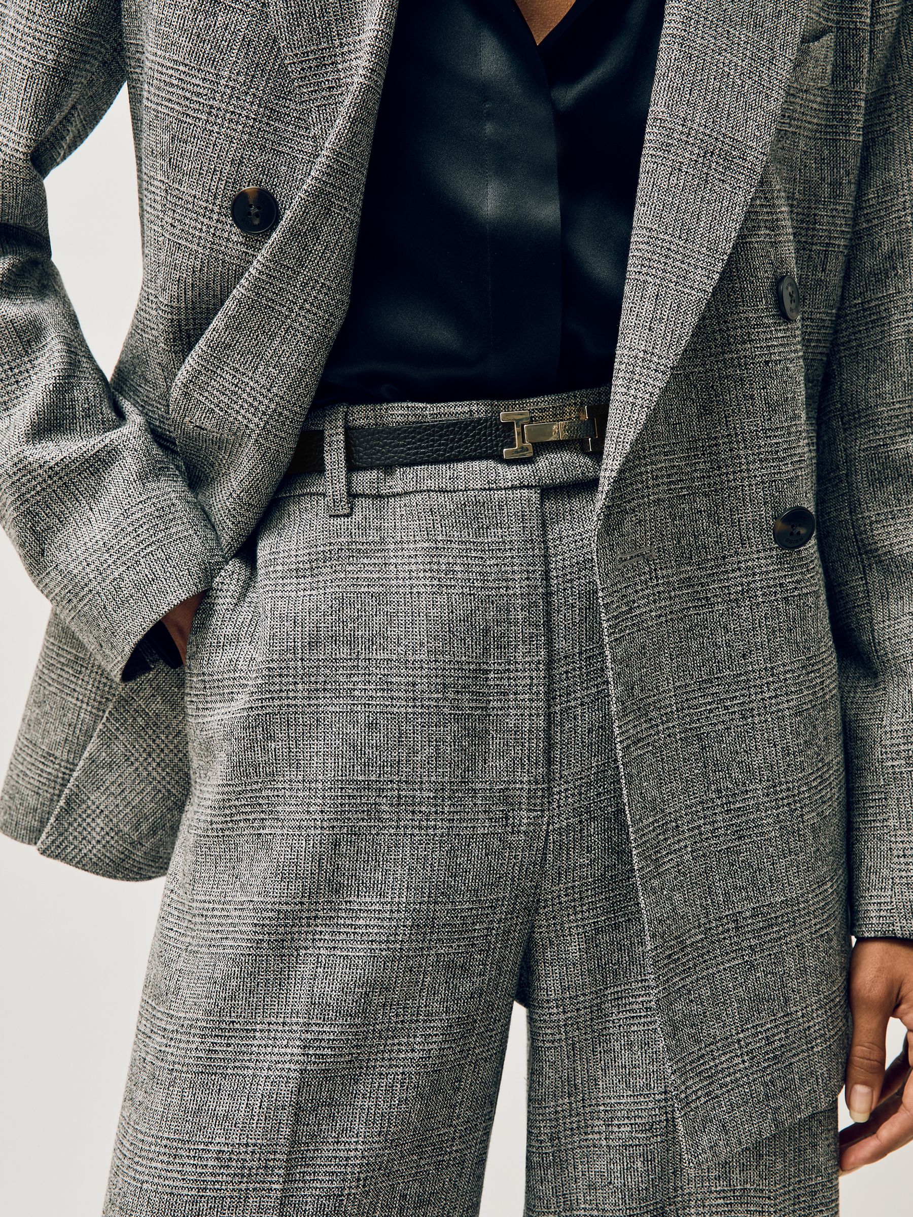 Leather Square Hinge Belt in Black - Image 7 of 7