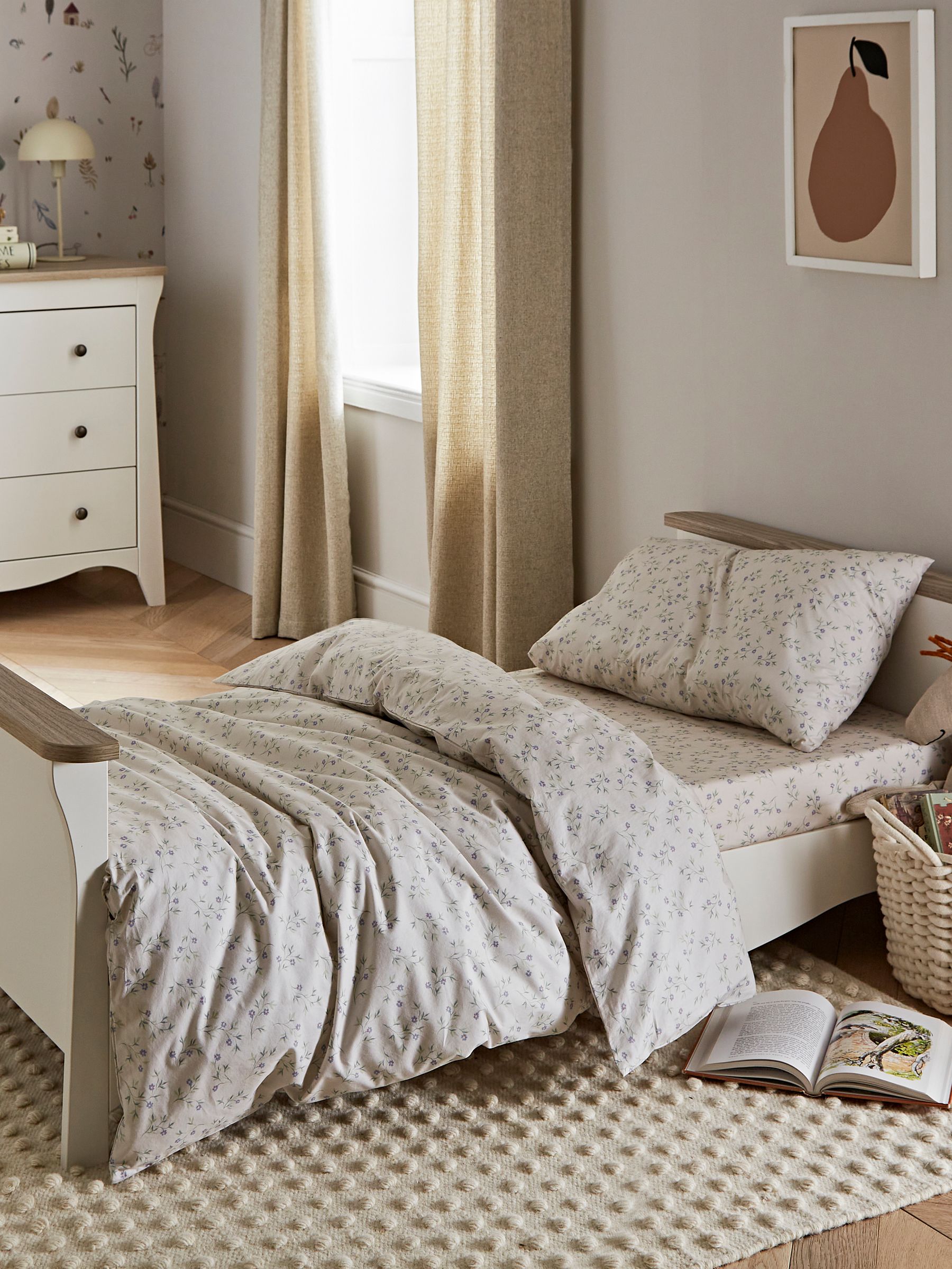 CuddleCo White Ash Clara Cot Bed - Image 4 of 7