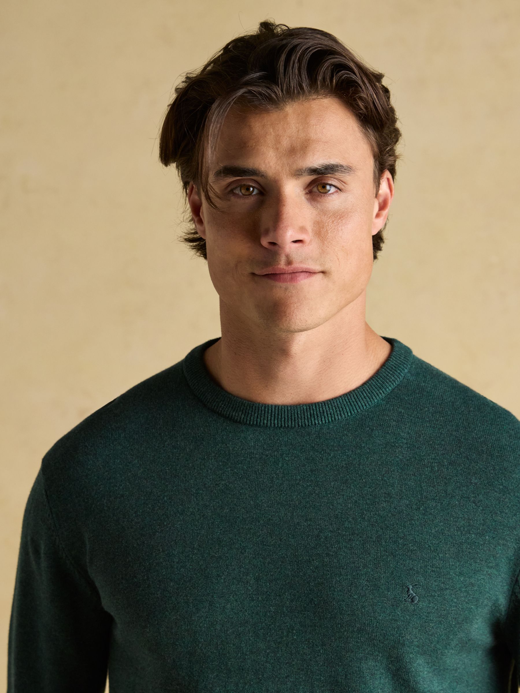 Hillside Dark Green Crew Neck Knitted Jumper - Image 4 of 8