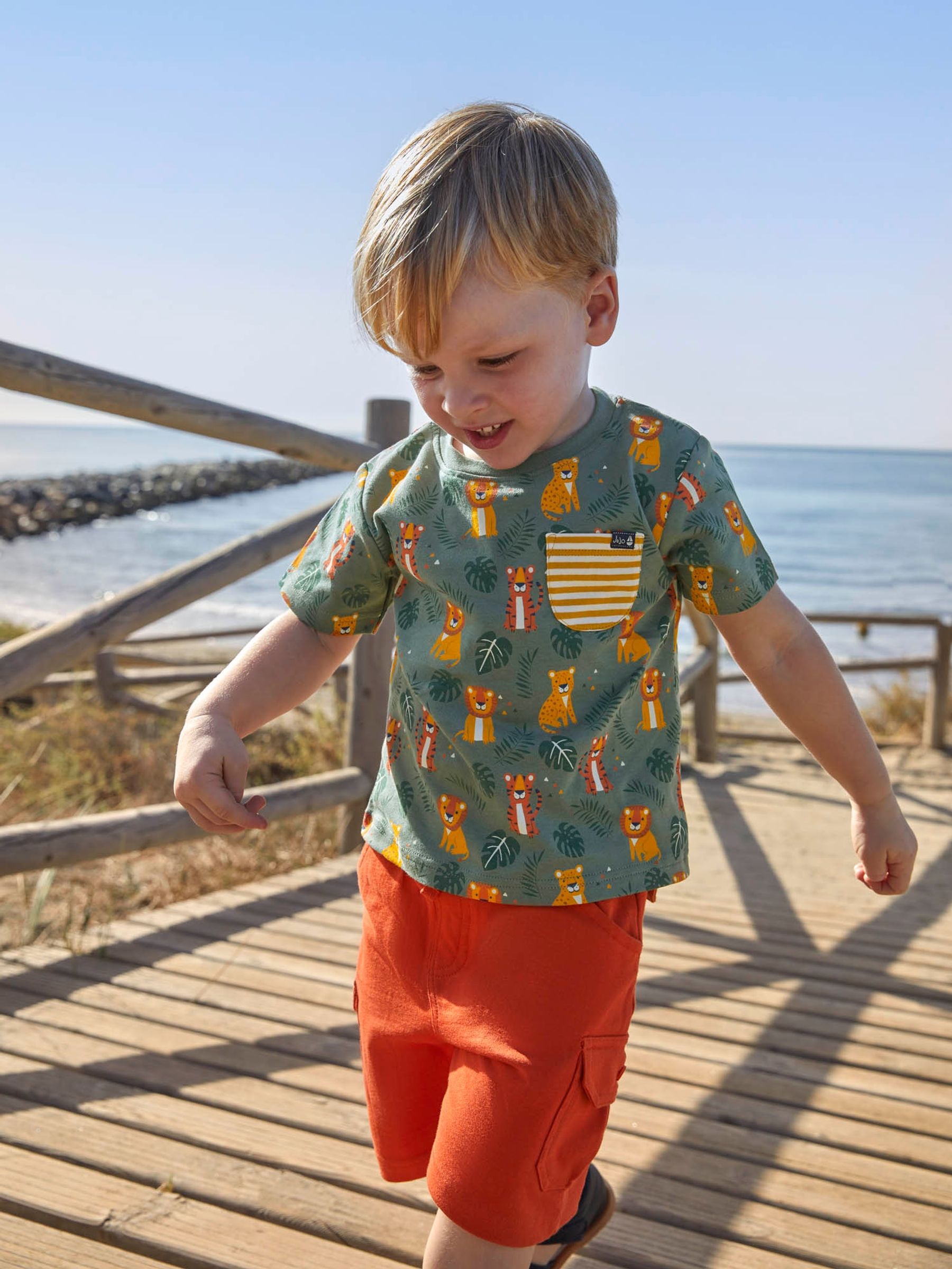 Khaki Big Cats Print Pocket T-Shirt - Image 1 of 5