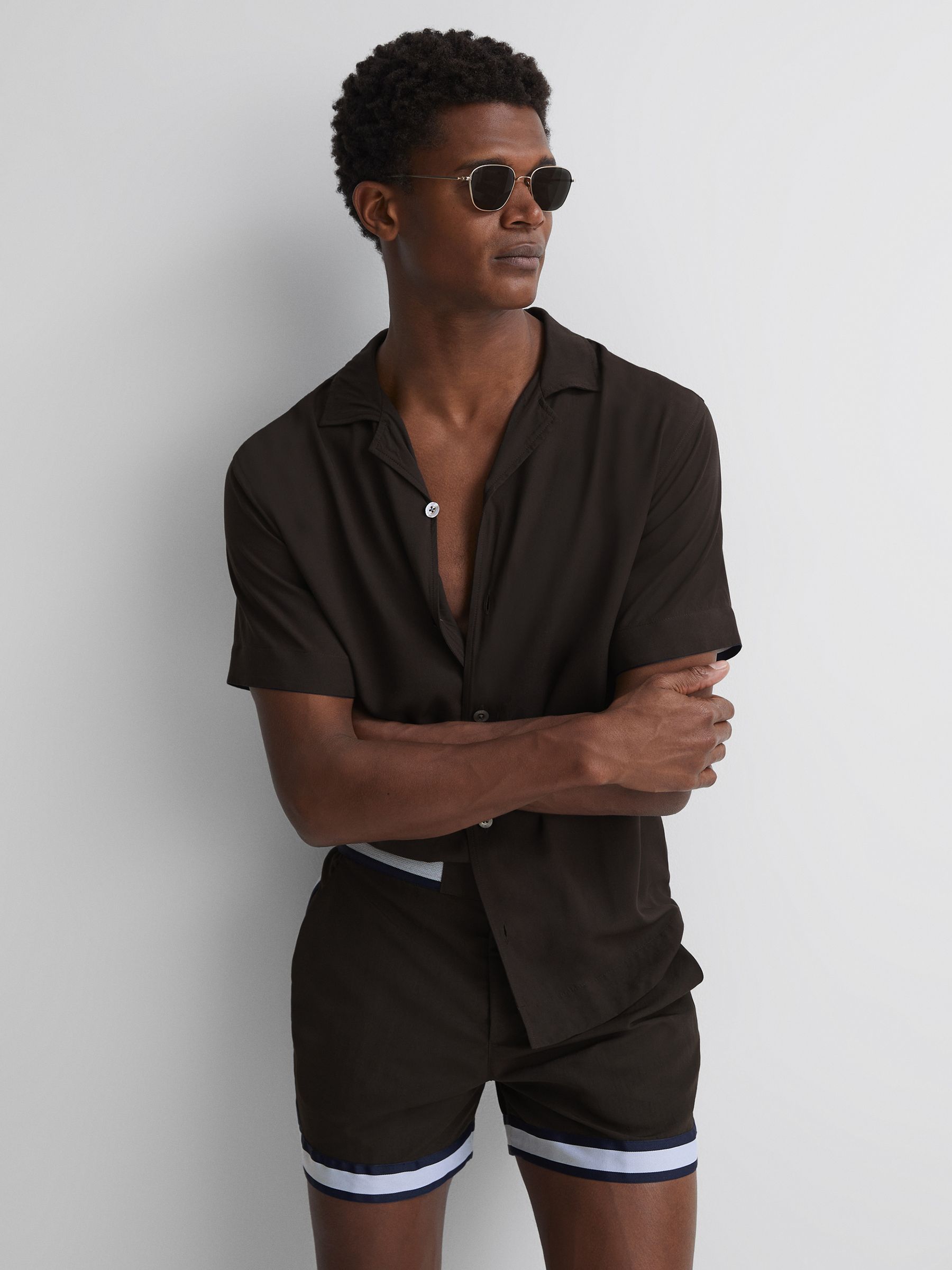 Reiss | Ché Elasticated Waist Contrast Swim Shorts in Chocolate/Navy - Image 1 of 6 Reiss | Ché Elasticated Waist Contrast Swim Shorts in Chocolate/Navy - Image 1 of 6