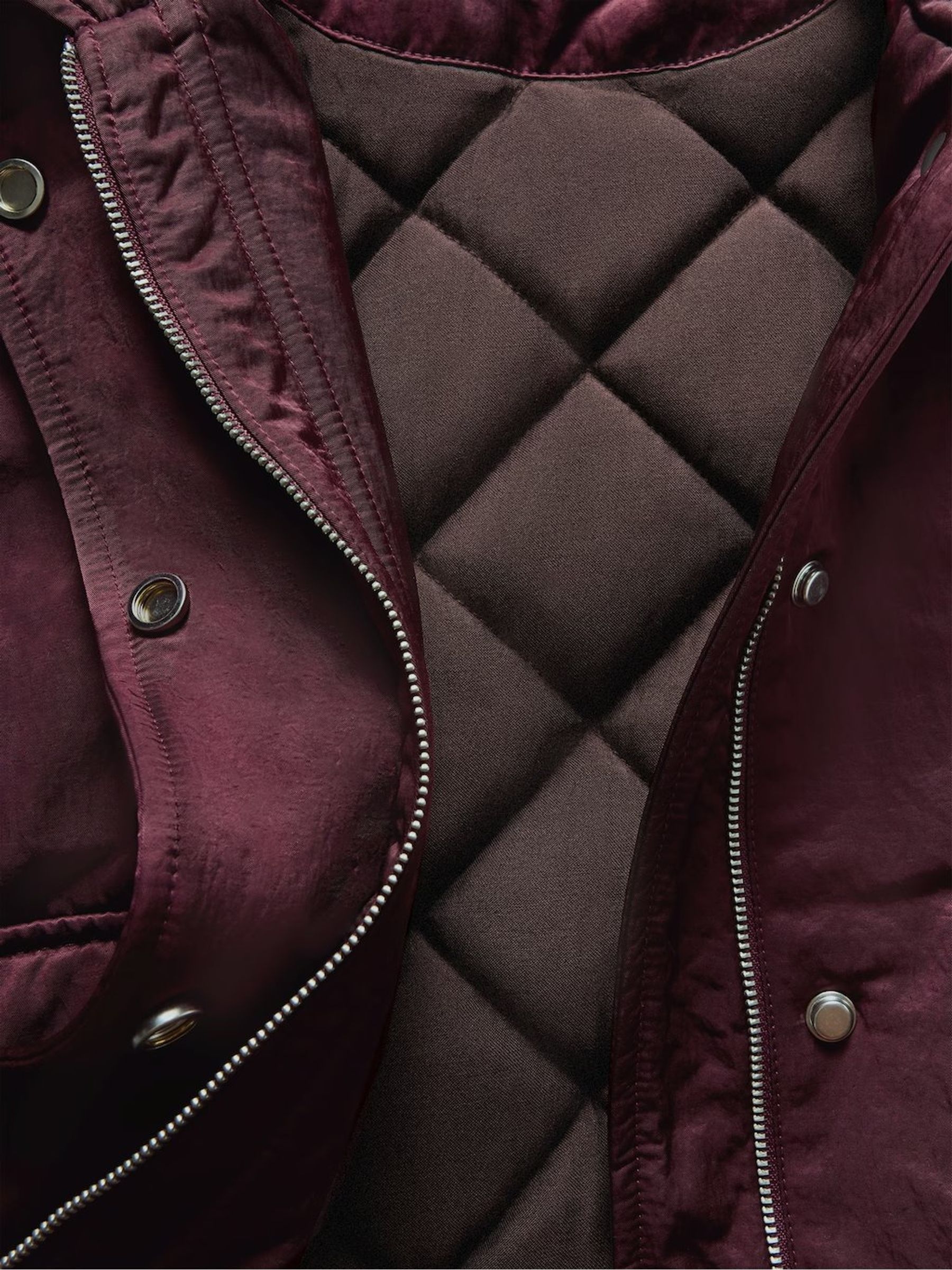 Gap x Victoria Beckham Burgundy Red Oversized Satin Bomber Jacket - Image 7 of 8