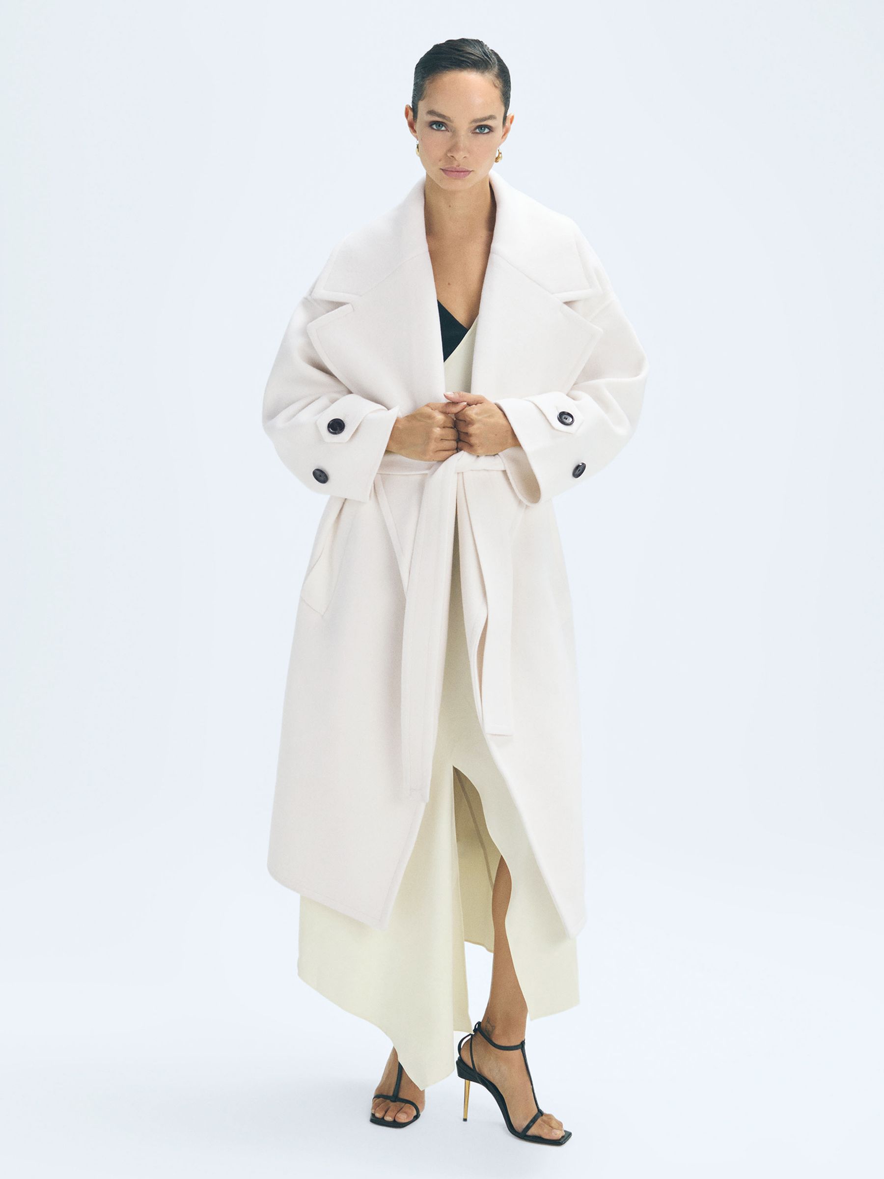 Atelier Wool-Cashmere Blindseam Coat in Cream - Image 3 of 6