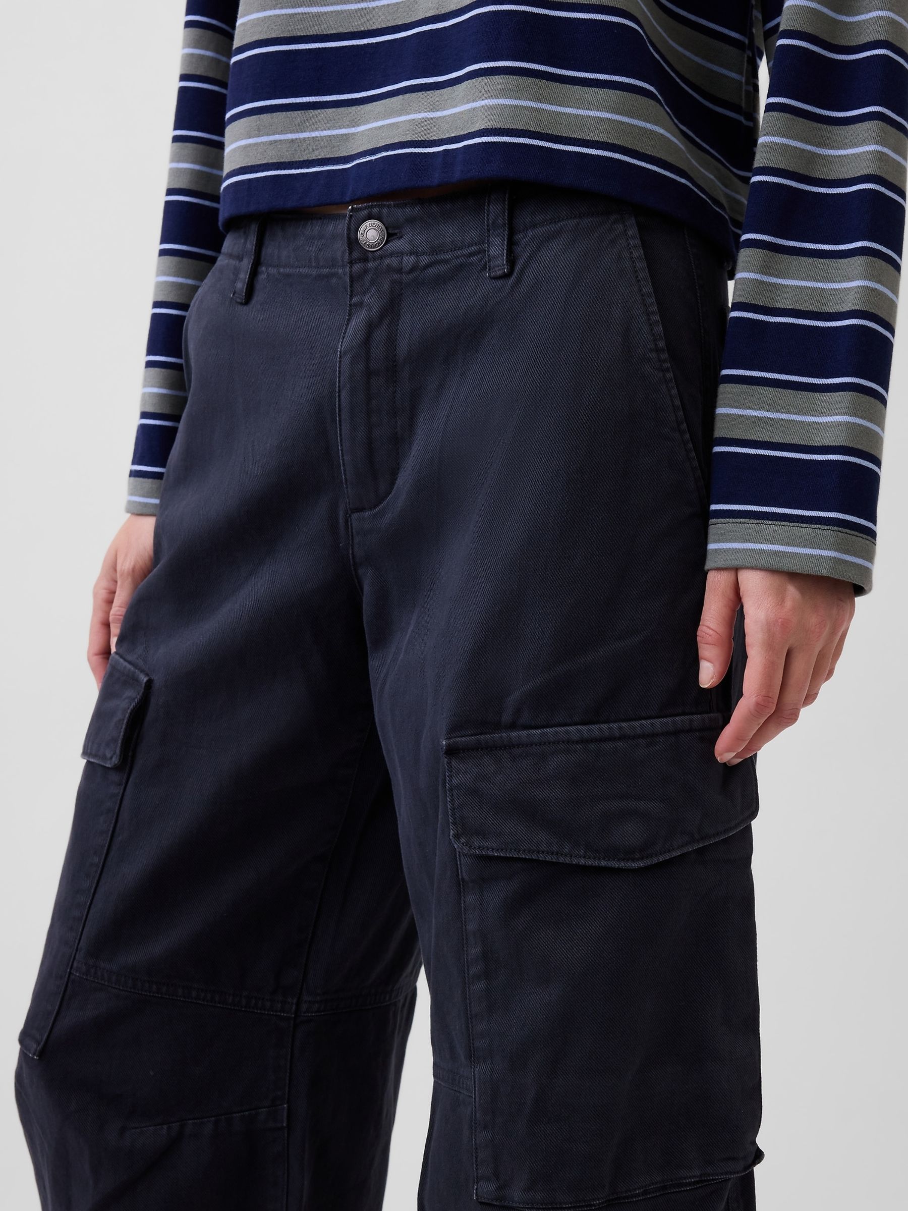 Black Low Rise Twill Baggy Barrel Cargo Trousers - Image 5 of 6