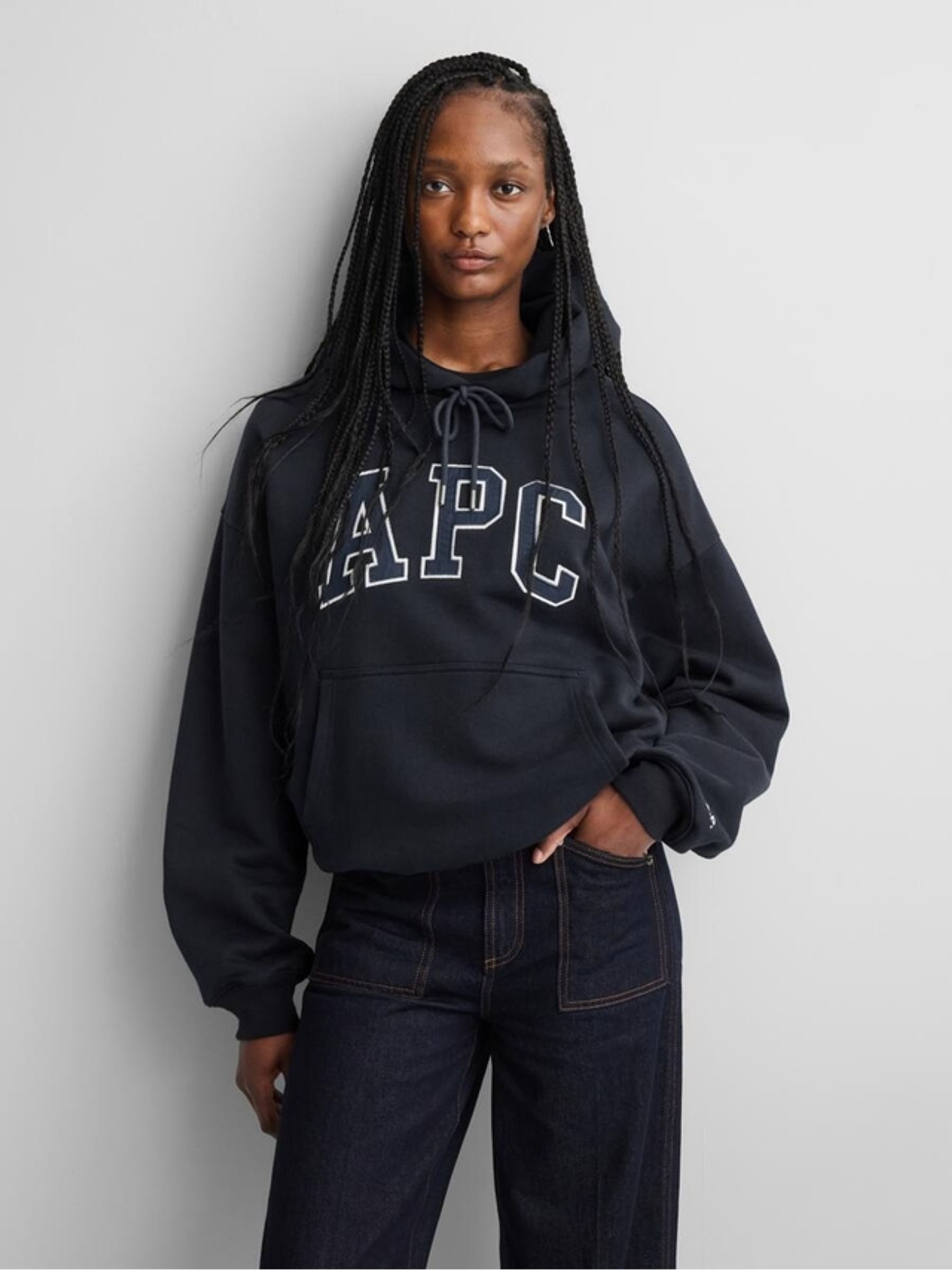 Gap x A.P.C. Black Extra Heavyweight Logo Hoodie - Image 5 of 9