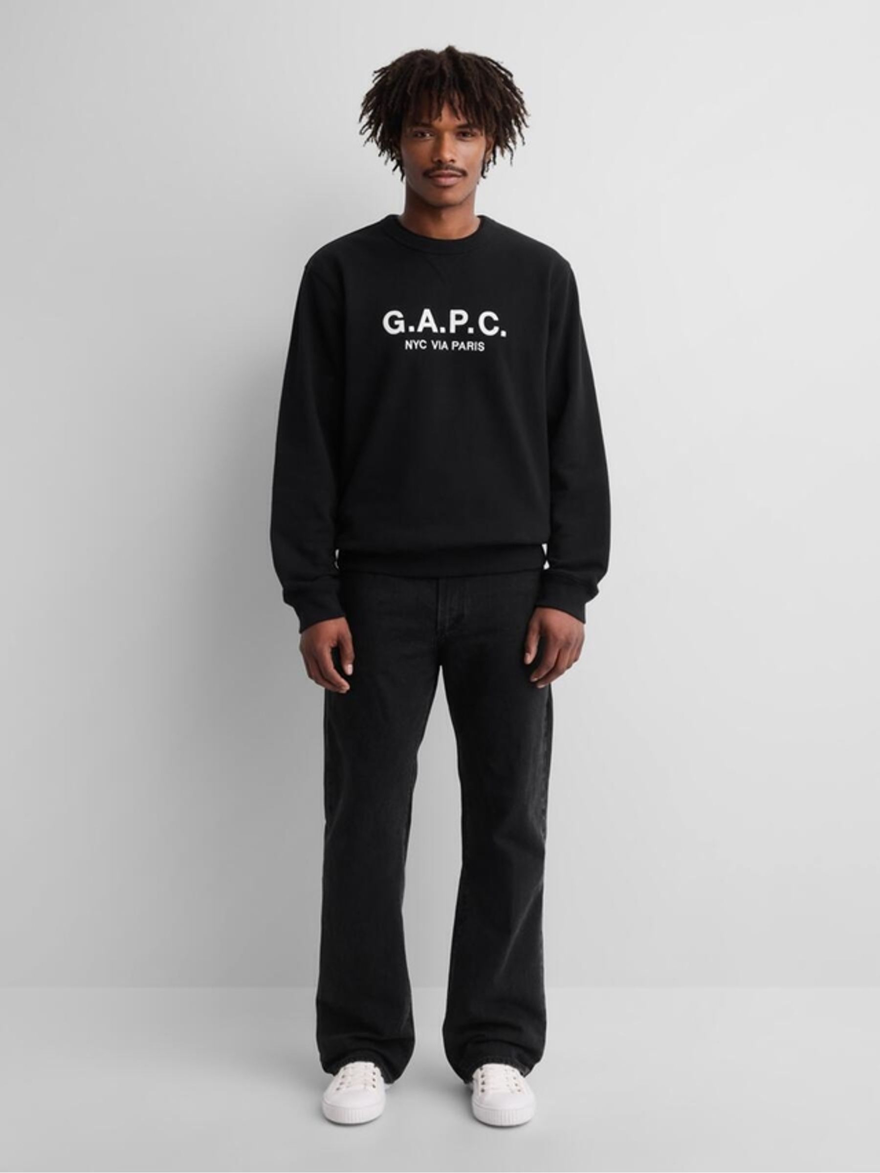 Gap x A.P.C Black Heavyweight Logo Sweatshirt - Image 3 of 6