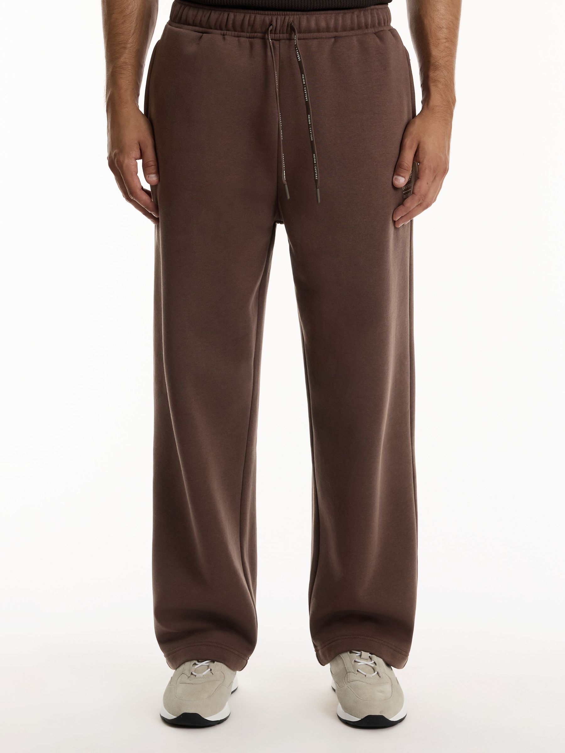 Reiss | Castore Relaxed-Fit Fleece Joggers in Cocoa Bark/Stone - Image 3 of 6