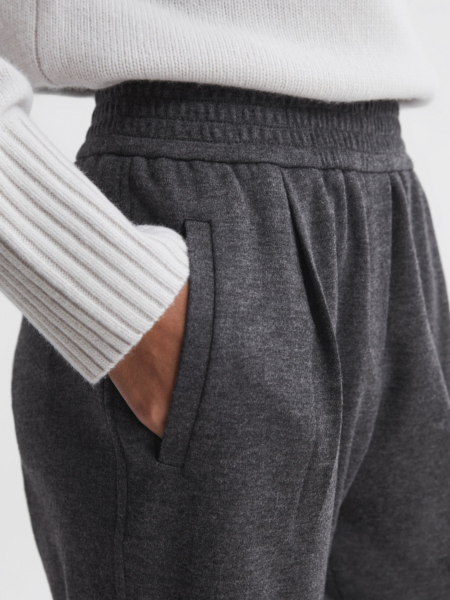 Wool Elasticated Pleat Front Joggers in Charcoal - Image 4 of 5