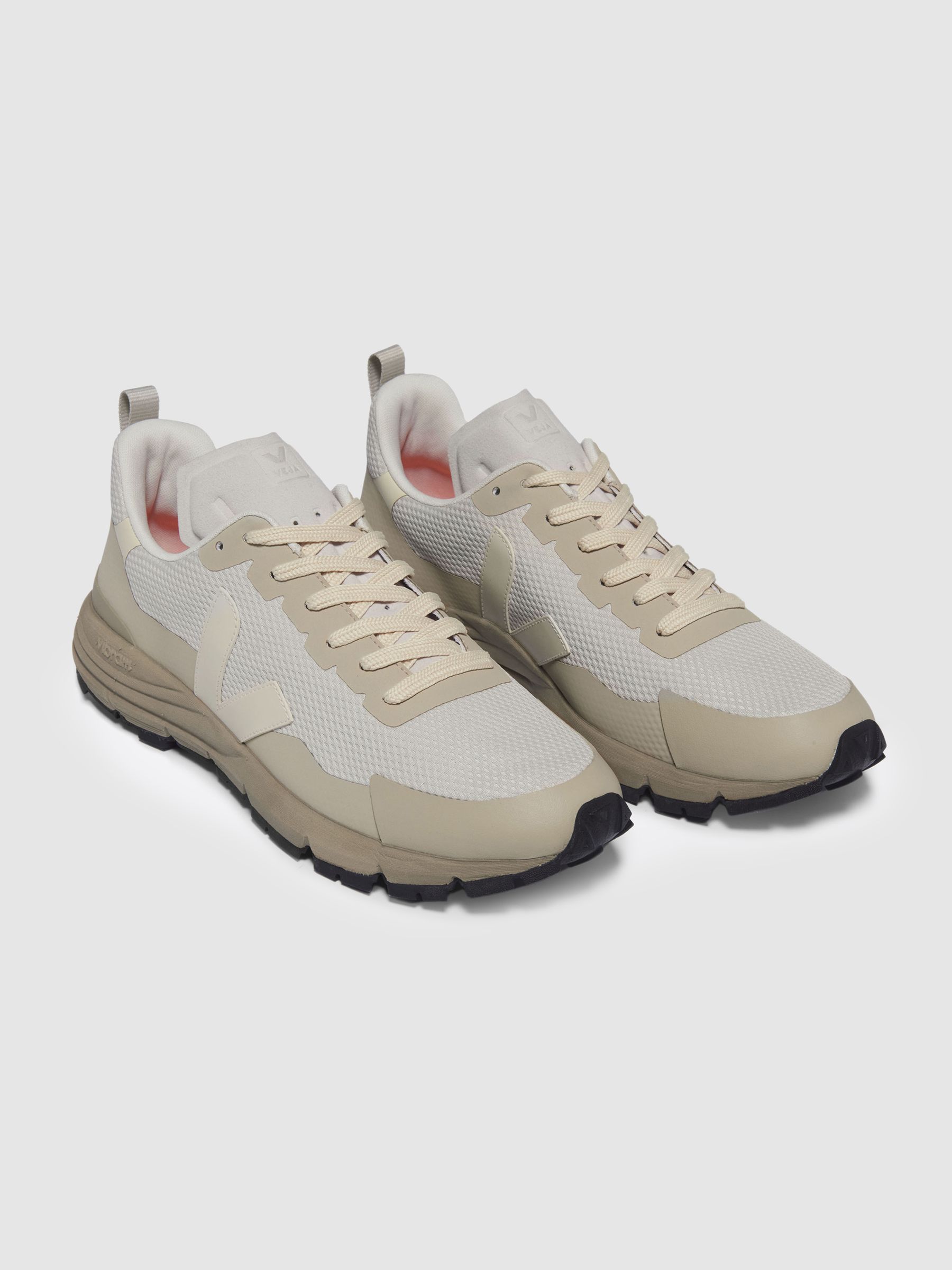 Veja Mesh Hiking Trainers in Natural Pierre Calcaire - Image 2 of 4