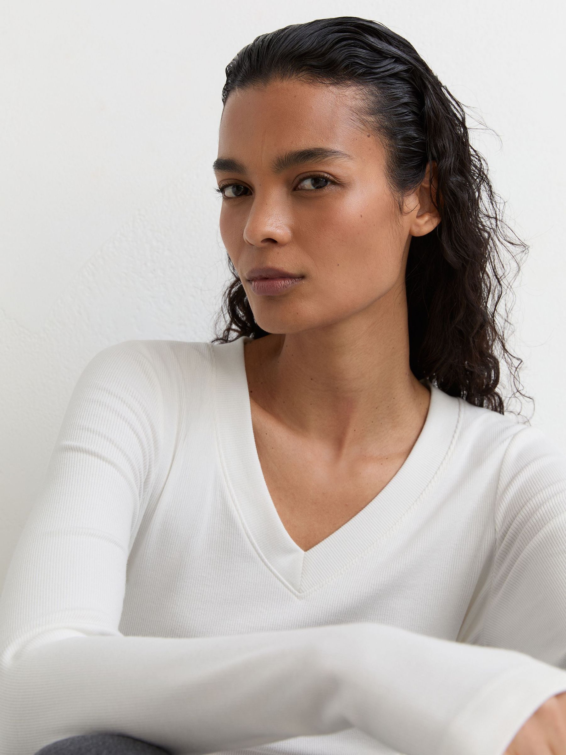 Cotton-Stretch V-Neck Ruched Top in White - Image 3 of 6