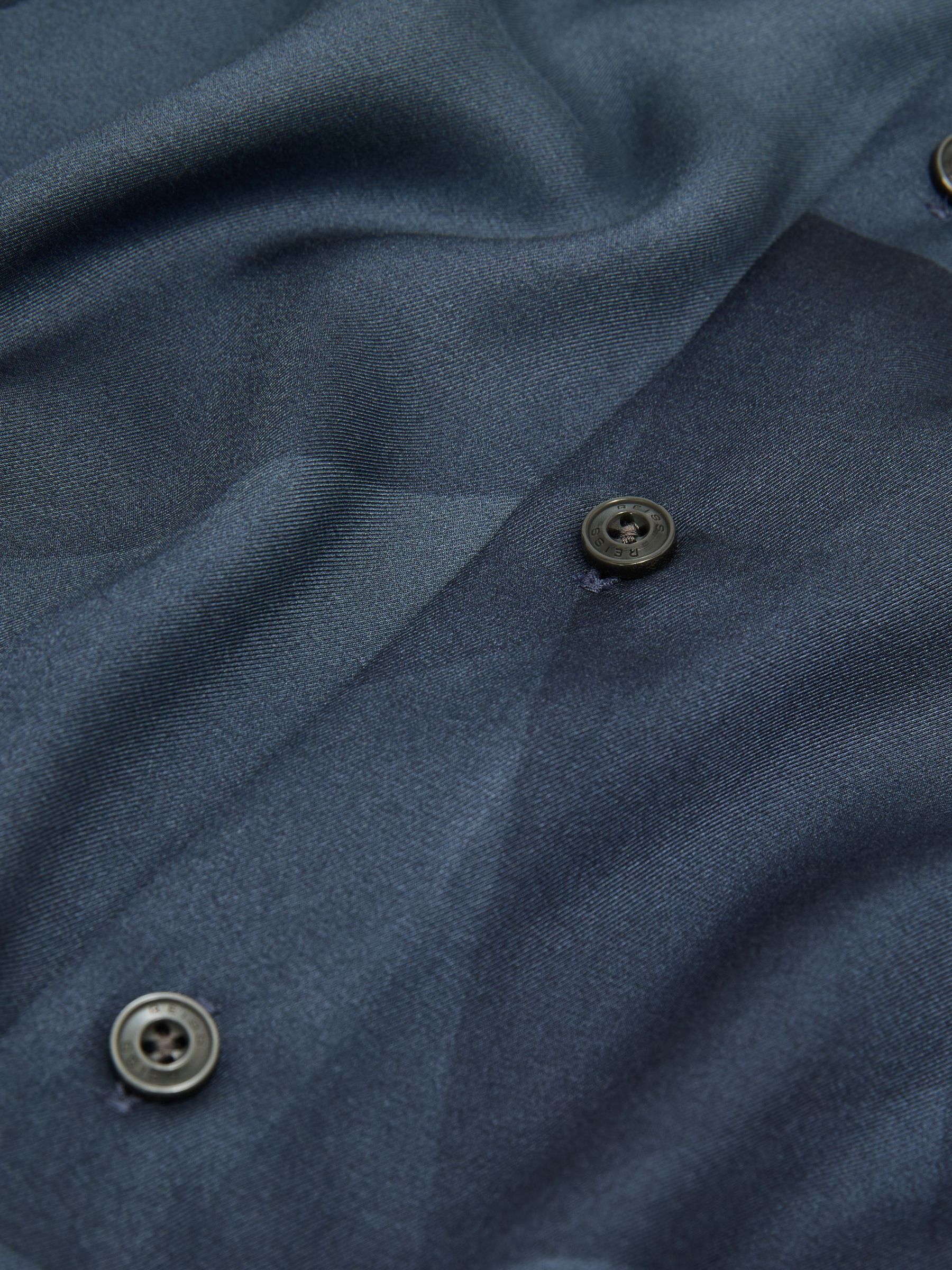 Abstract-Print Long-Sleeve Shirt Regular-Fit in Navy - Image 7 of 7