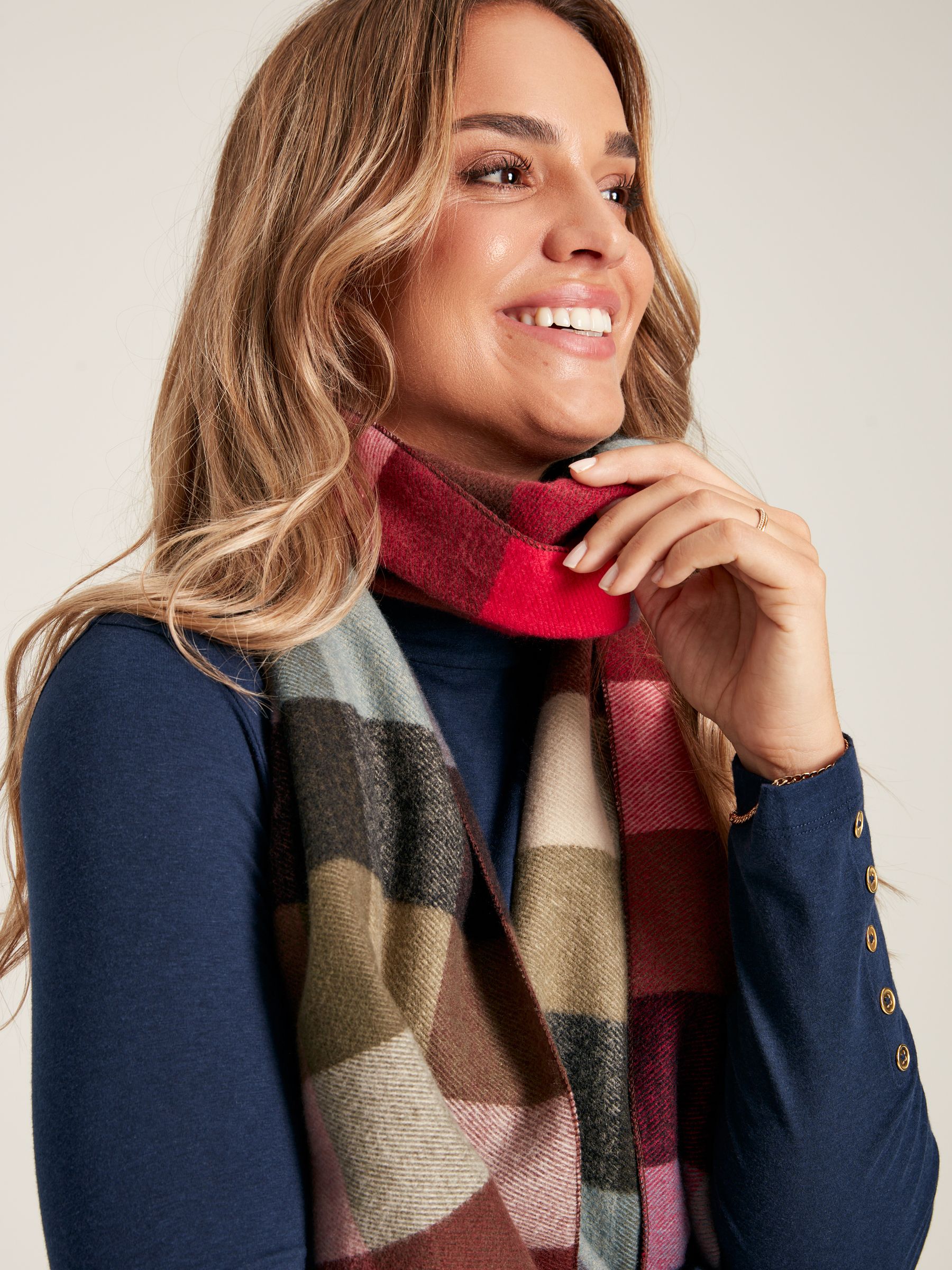 Langtree Multi Scarf - Image 3 of 9