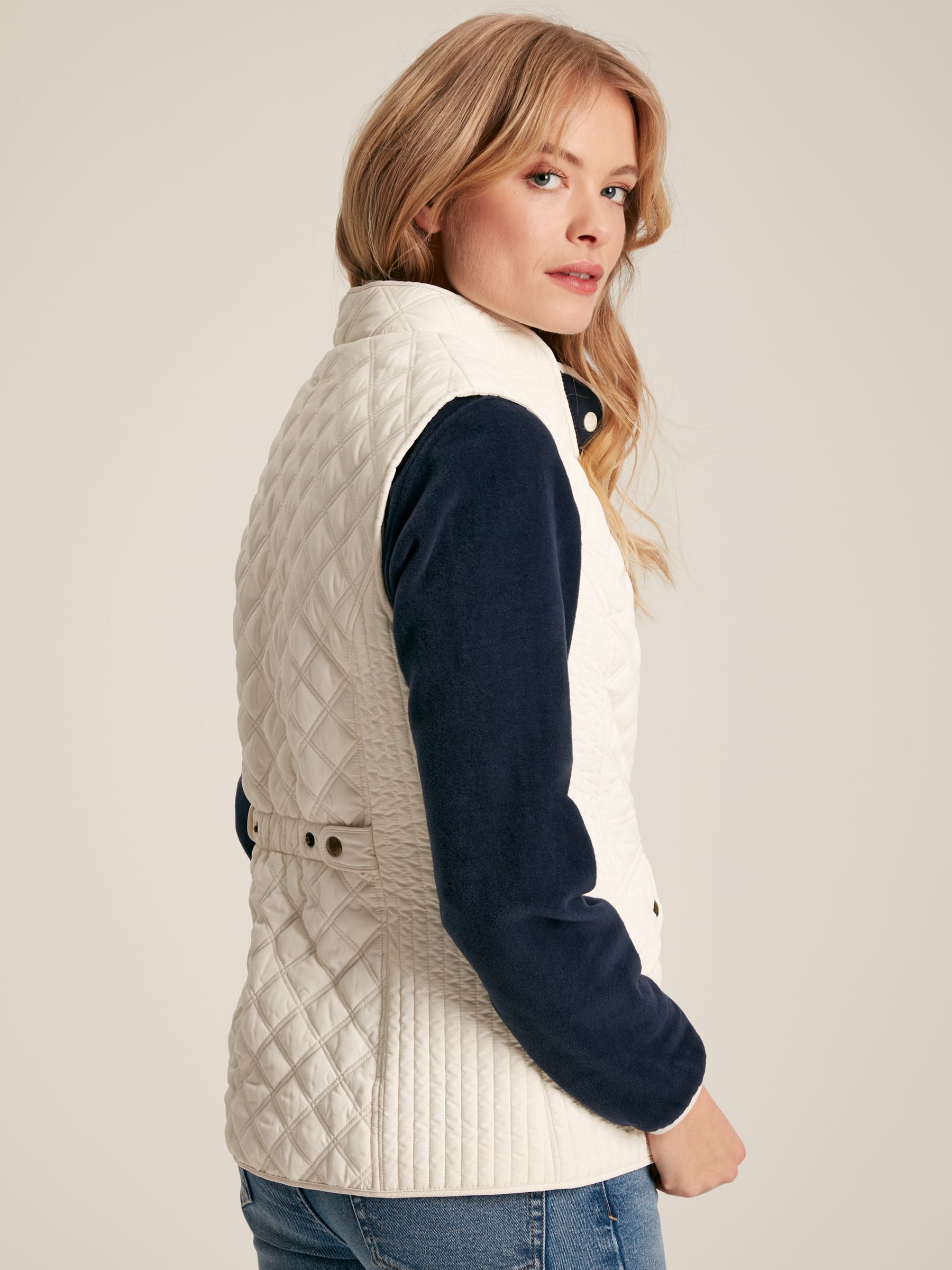 Minx White Showerproof Diamond Quilted Gilet - Image 2 of 10