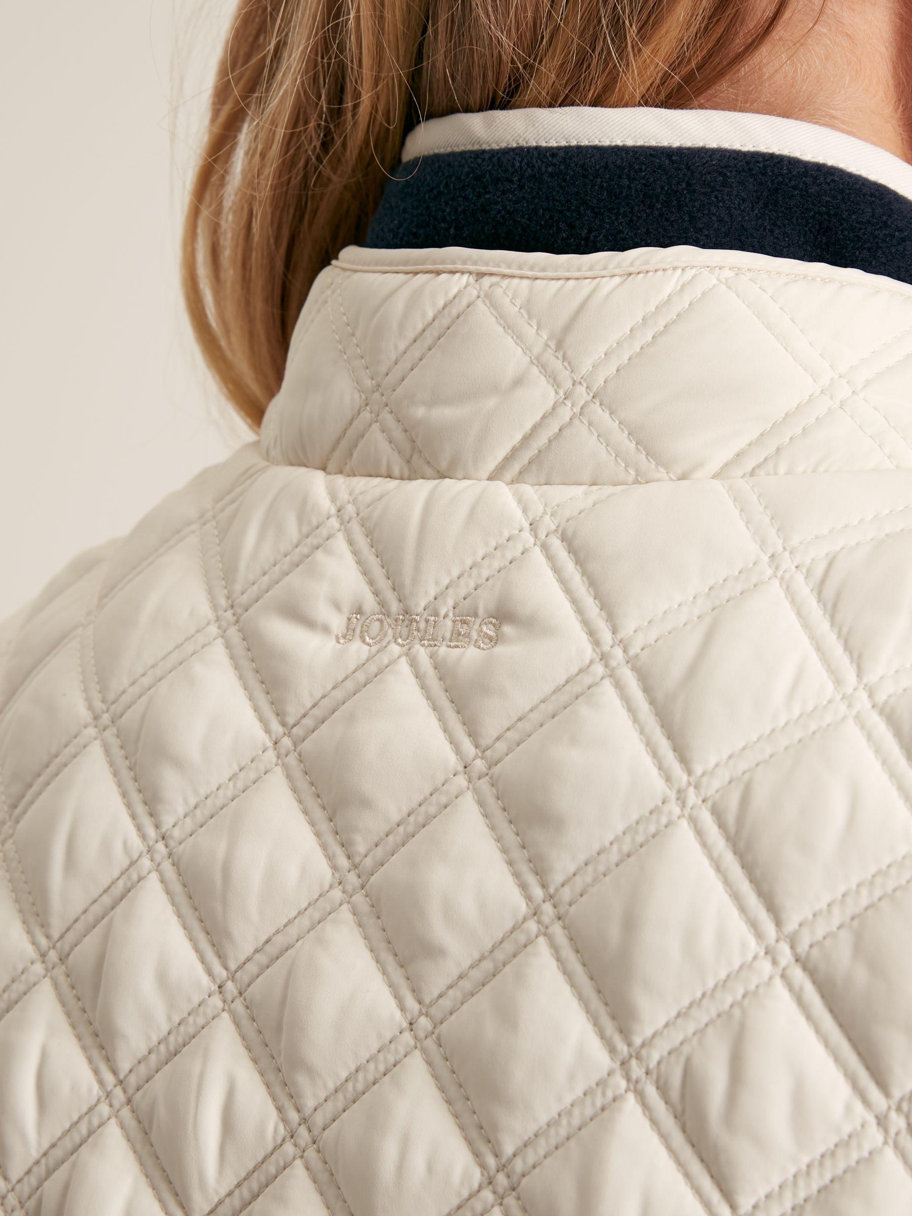 Minx White Showerproof Diamond Quilted Gilet - Image 6 of 10