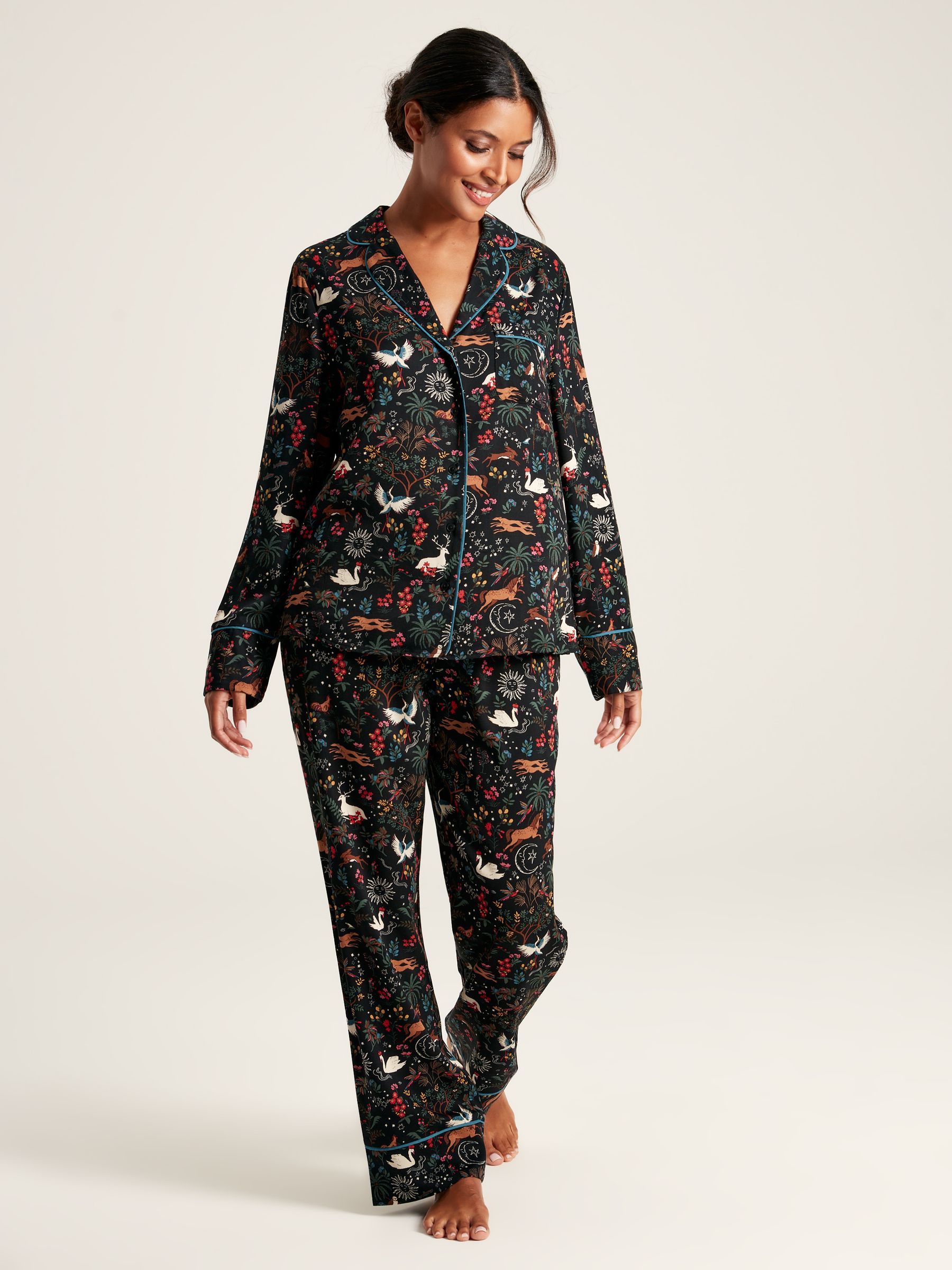 Alma Black Pyjama Set - Image 1 of 5