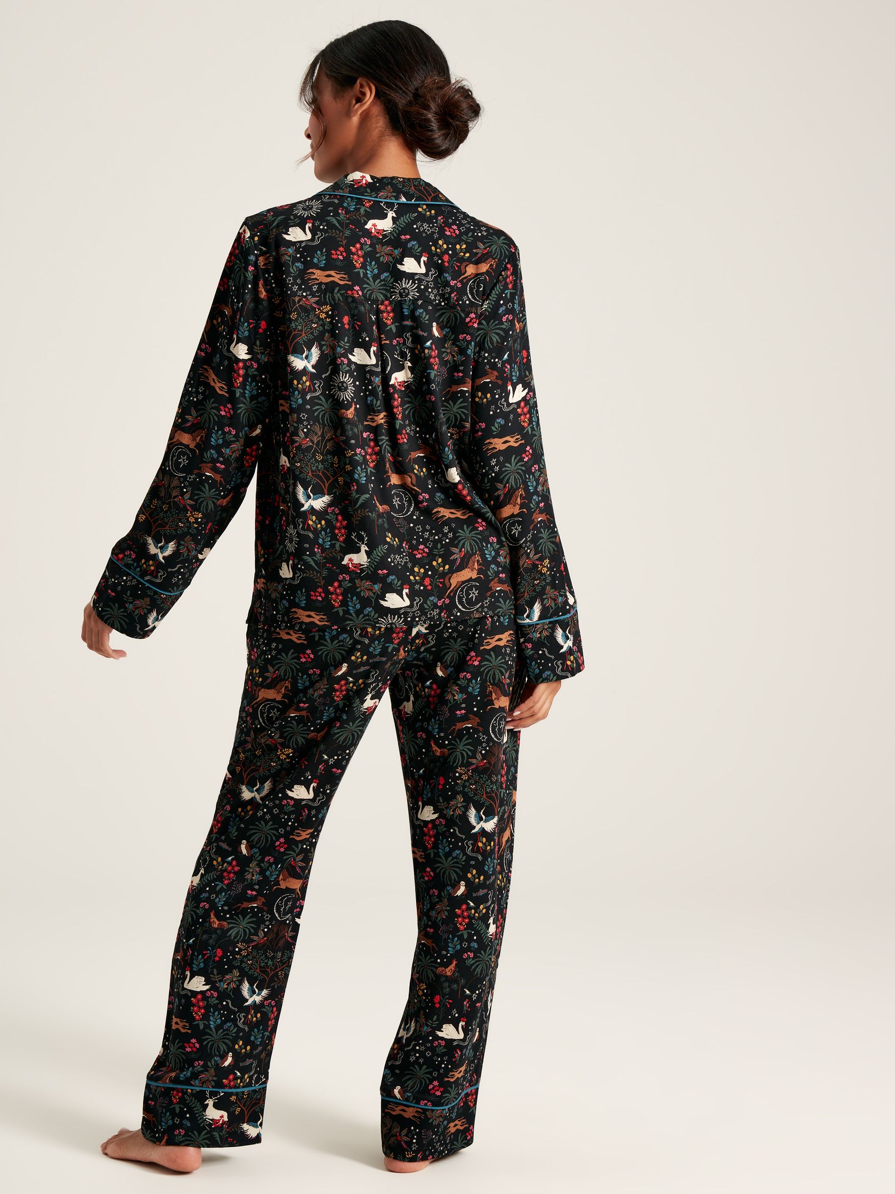 Alma Black Pyjama Set - Image 2 of 5