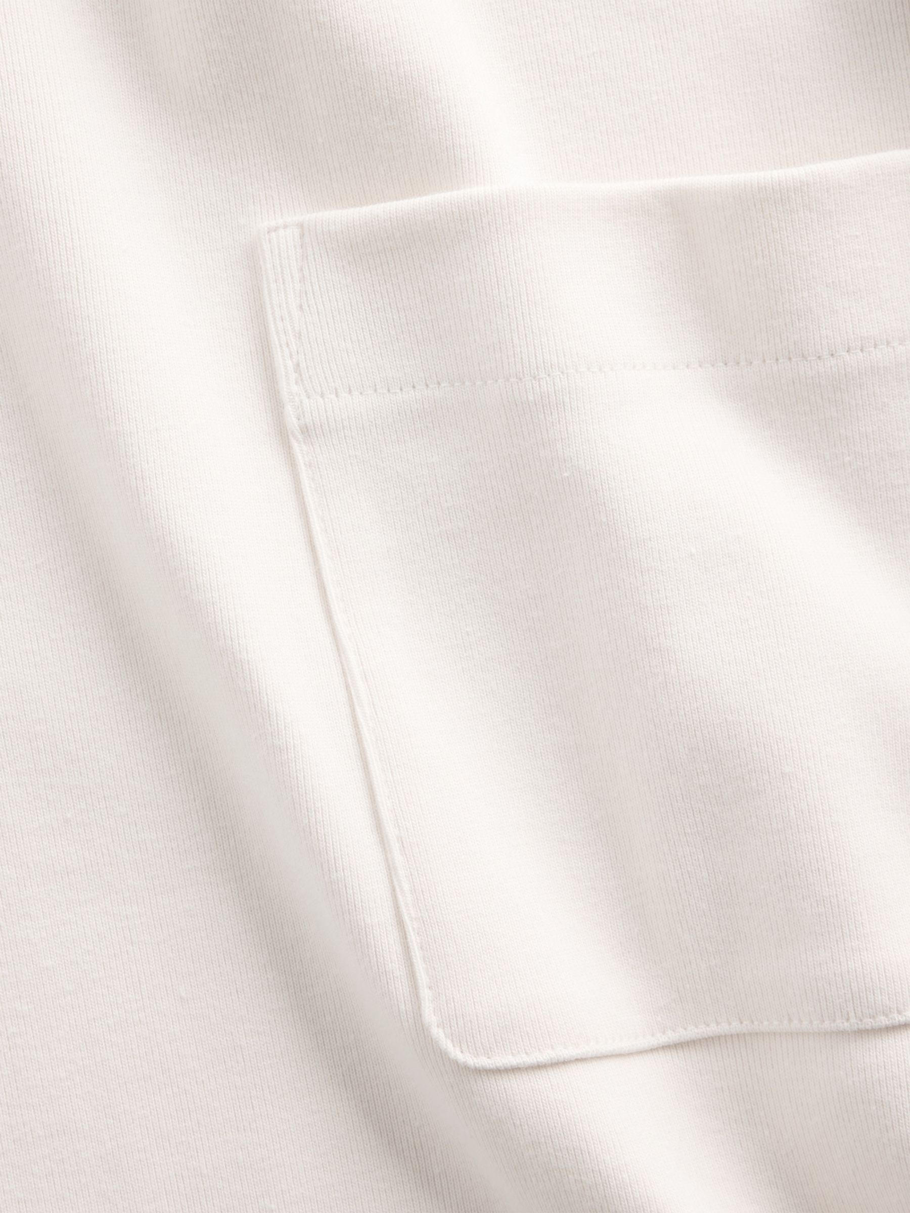 GapStudio Cream Extra Heavyweight Pocket T-Shirt - Image 6 of 7