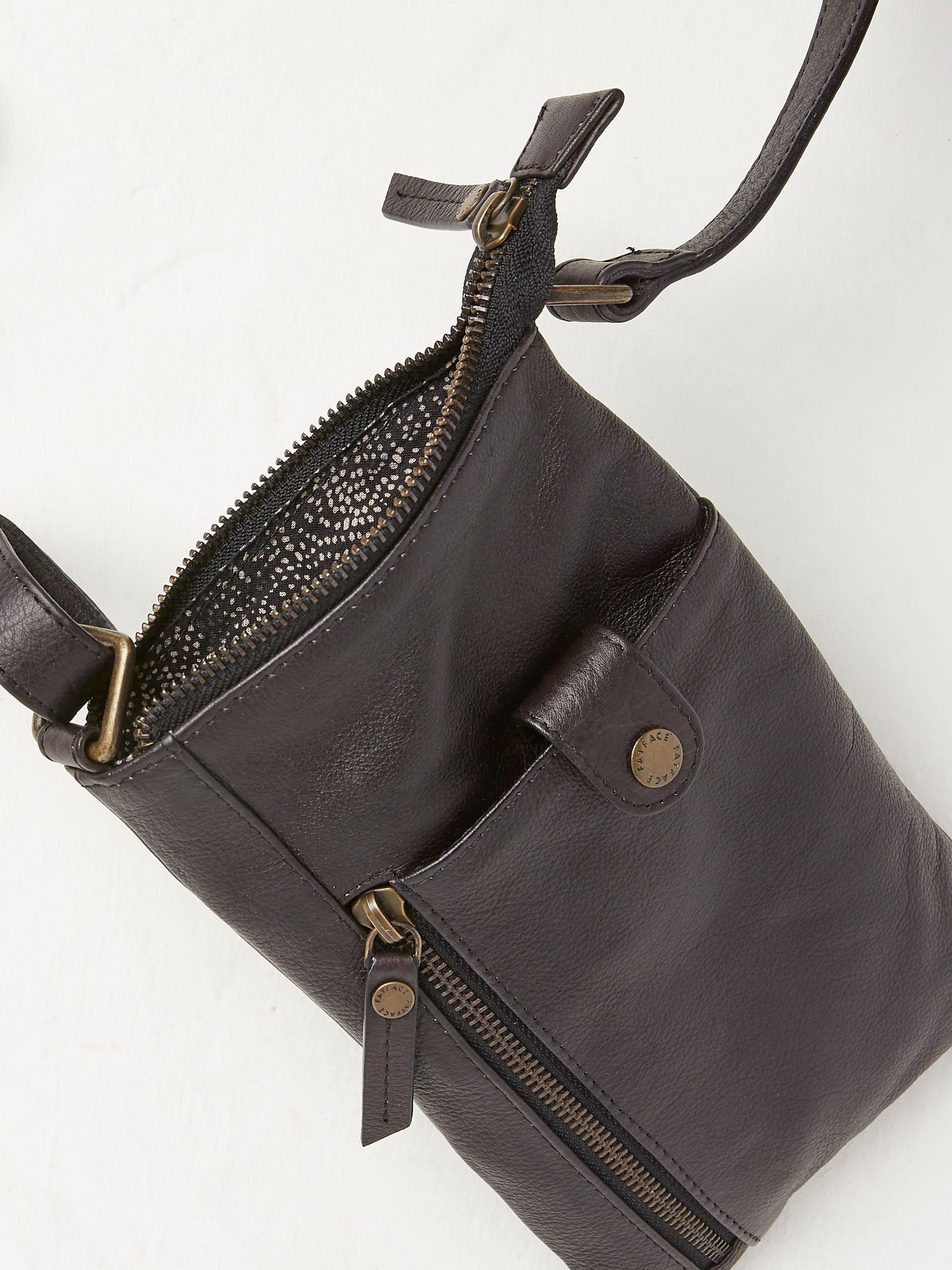 Essie Black Multi Zip Phone Bag - Image 3 of 4