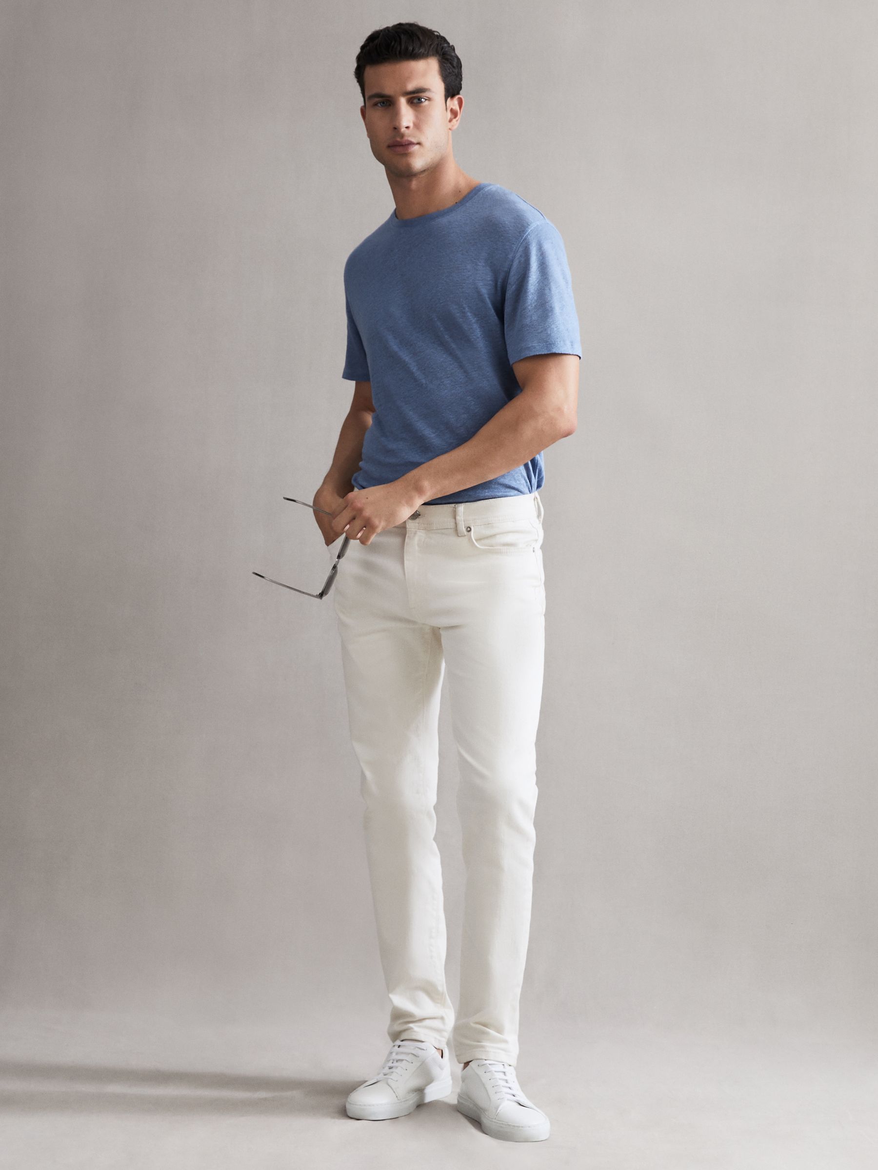 Linen Crew Neck T-Shirt in Dove Blue - Image 3 of 5