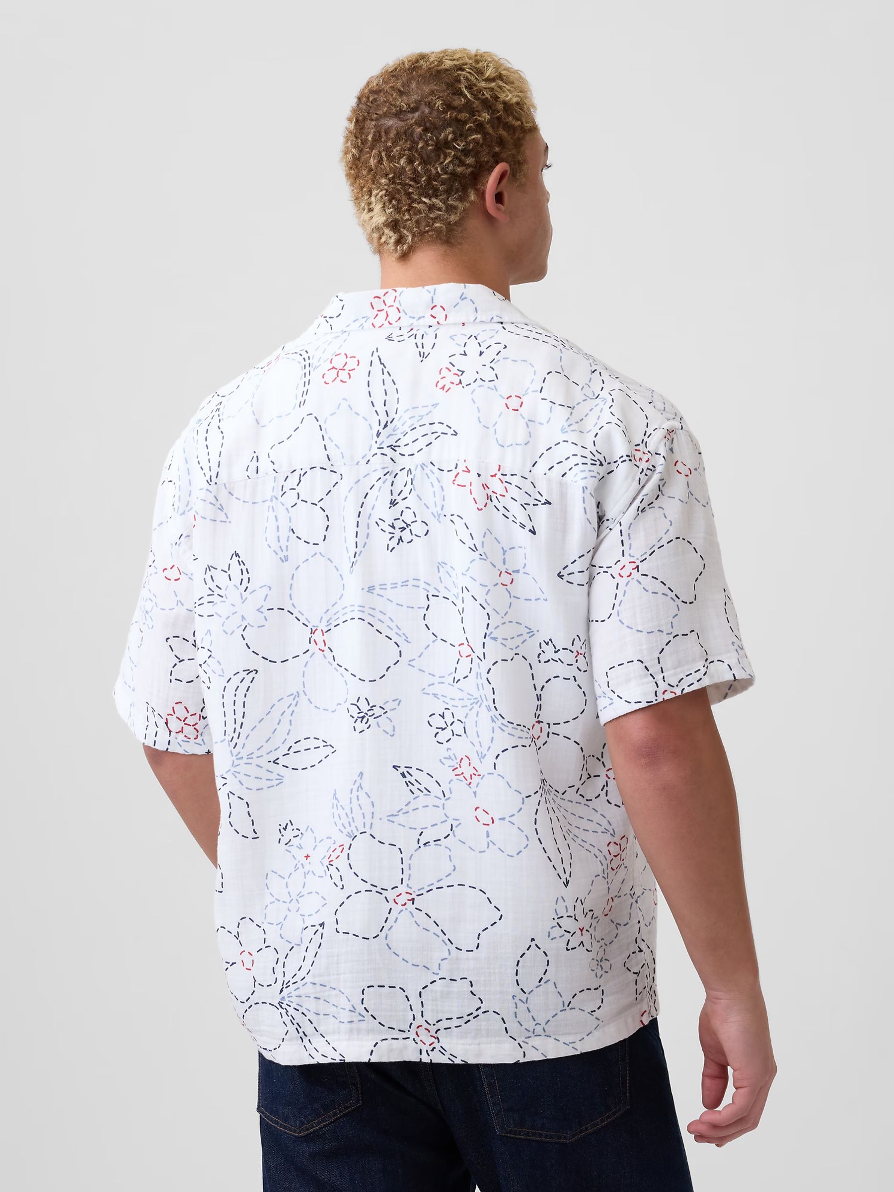 White Gauze Boxy Holiday Shirt - Image 2 of 5 White Gauze Boxy Holiday Shirt - Image 2 of 5