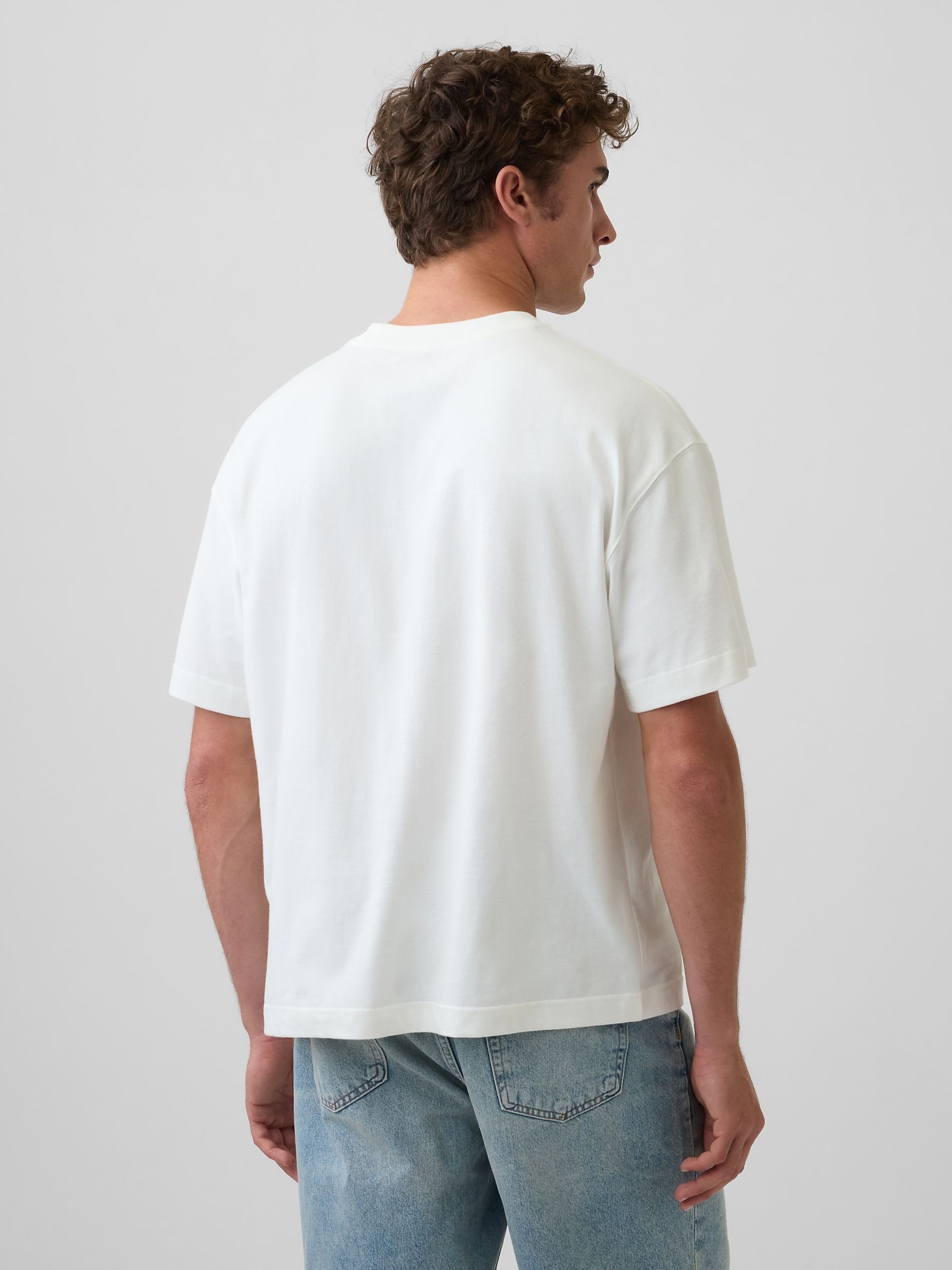 Cream Oversized Boxy Pocket Short Sleeve T-Shirt - Image 2 of 4 Cream Oversized Boxy Pocket Short Sleeve T-Shirt - Image 2 of 4