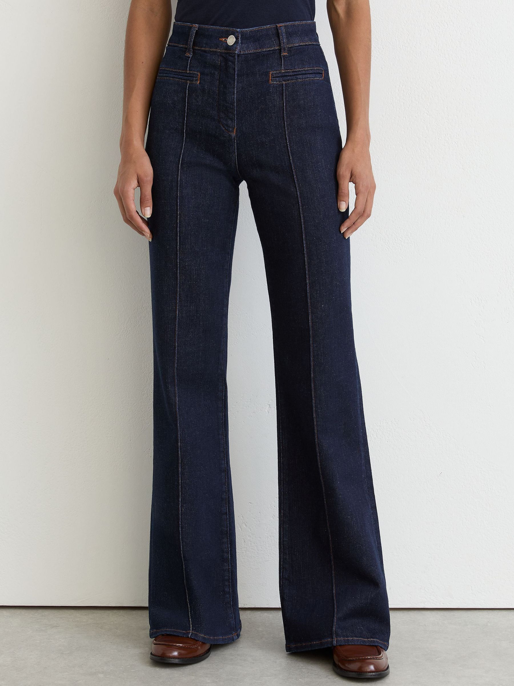 Pintuck-Detail Flared Jeans in Dark Blue - Image 6 of 8