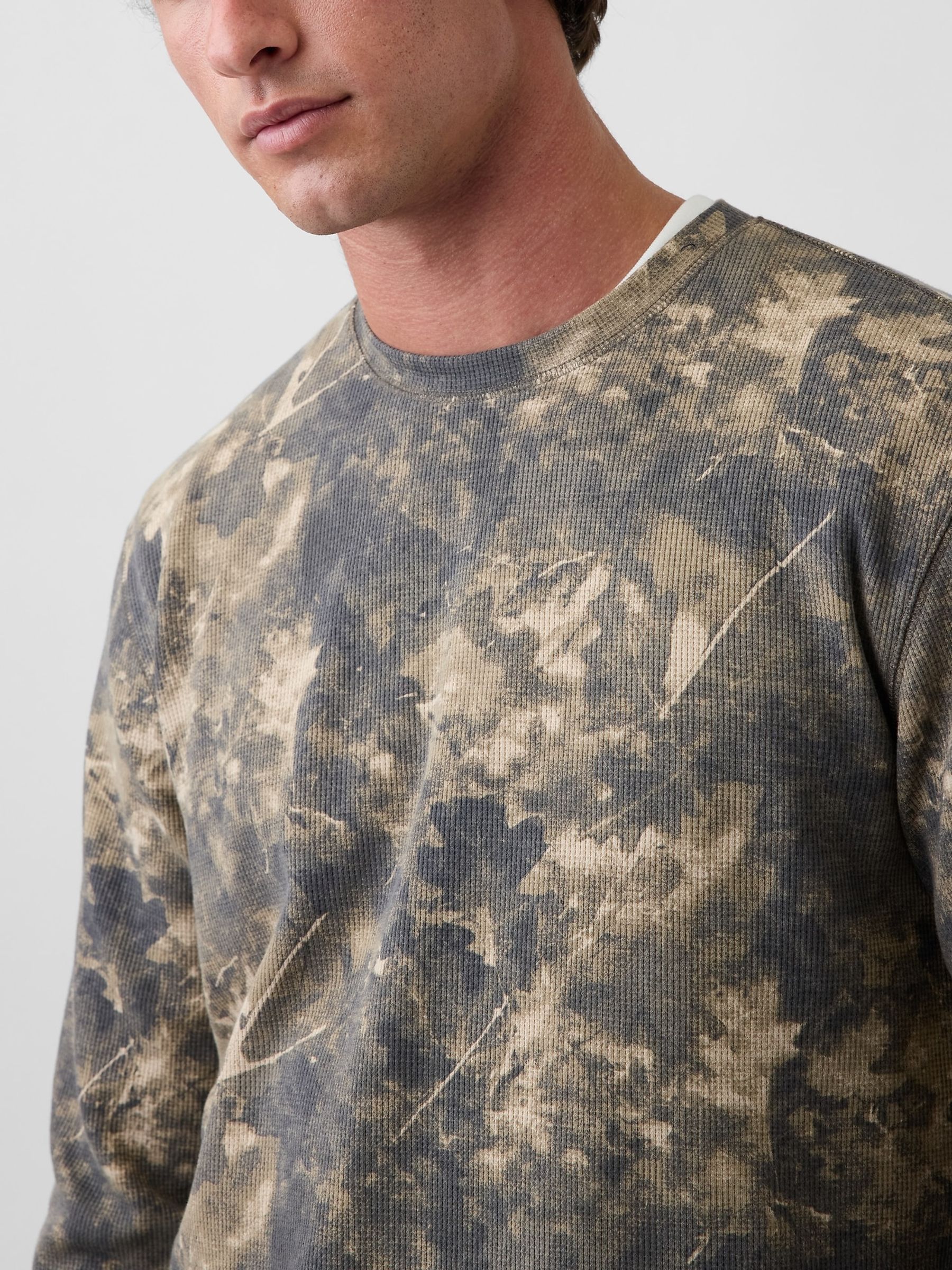 Green Camo Relaxed Waffle Knit Long Sleeve T-Shirt - Image 4 of 4 Green Camo Relaxed Waffle Knit Long Sleeve T-Shirt - Image 4 of 4